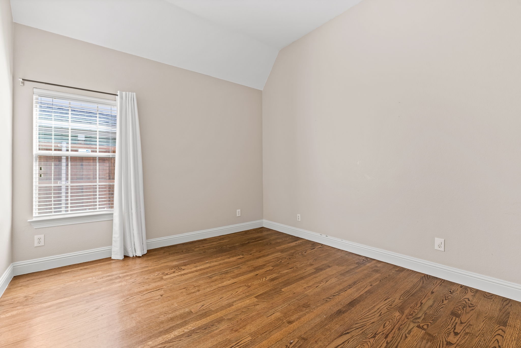 8204 Ridgelea Street