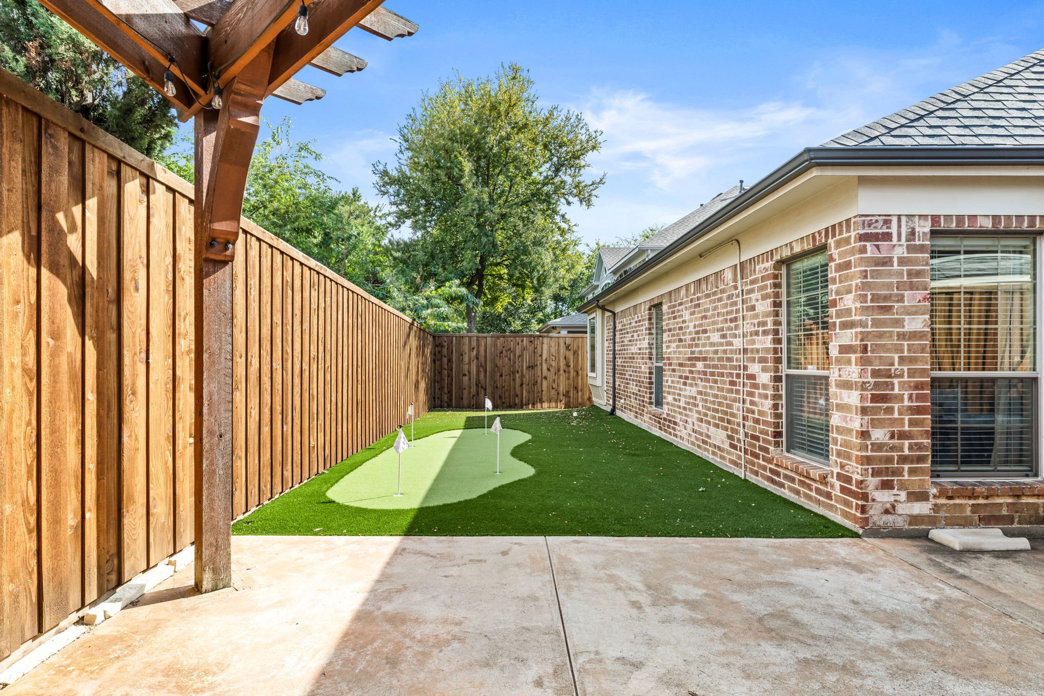 8204 Ridgelea Street