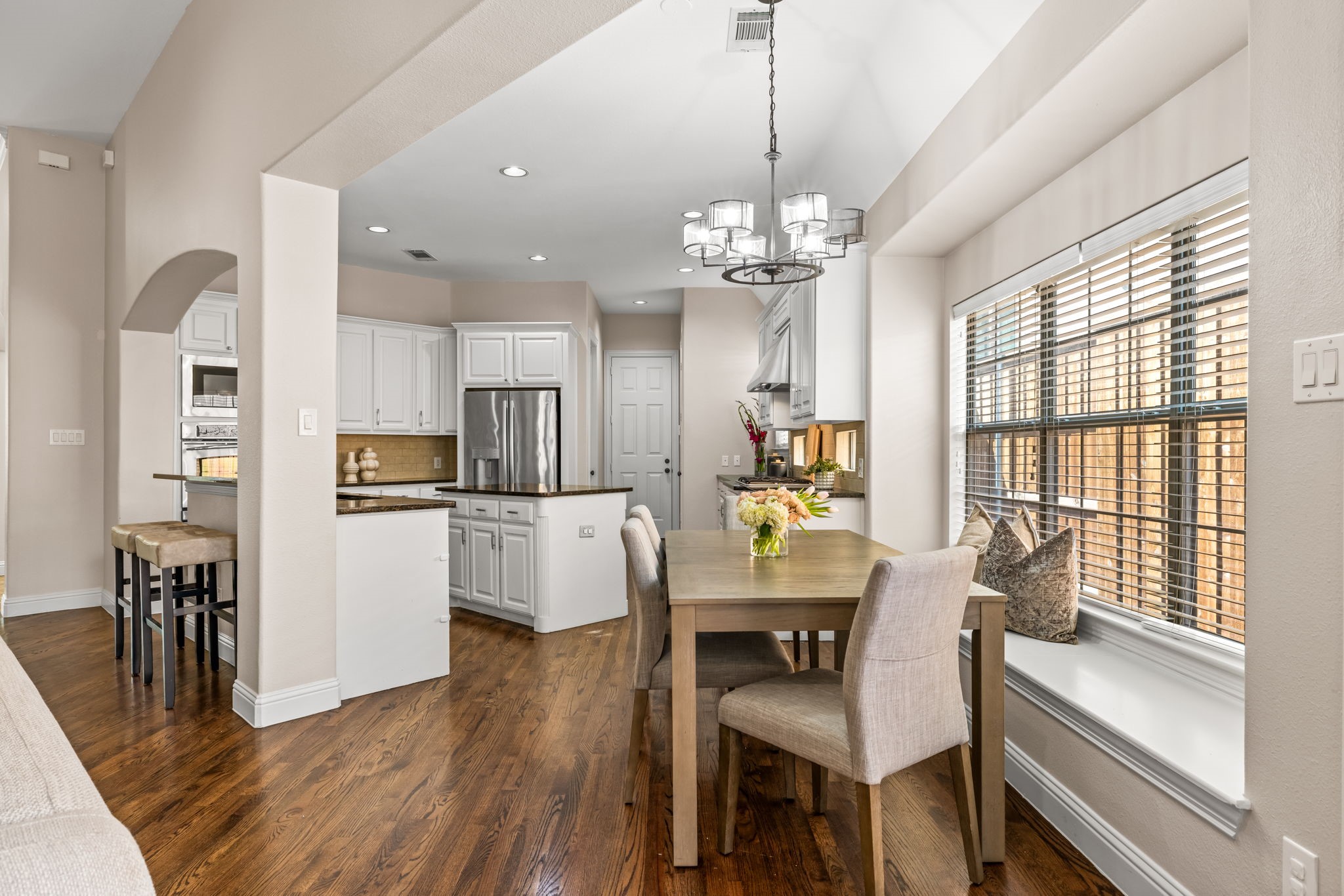 8204 Ridgelea Street