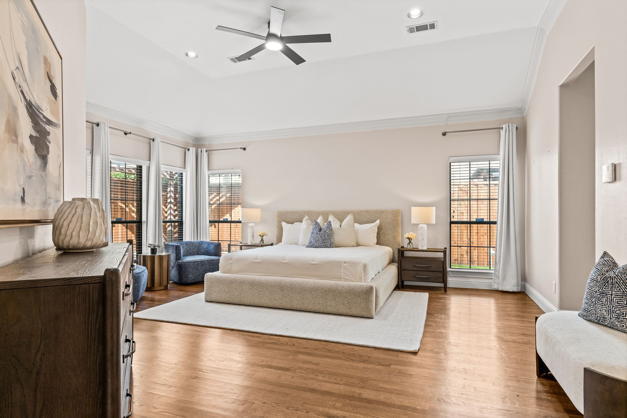 8204 Ridgelea Street