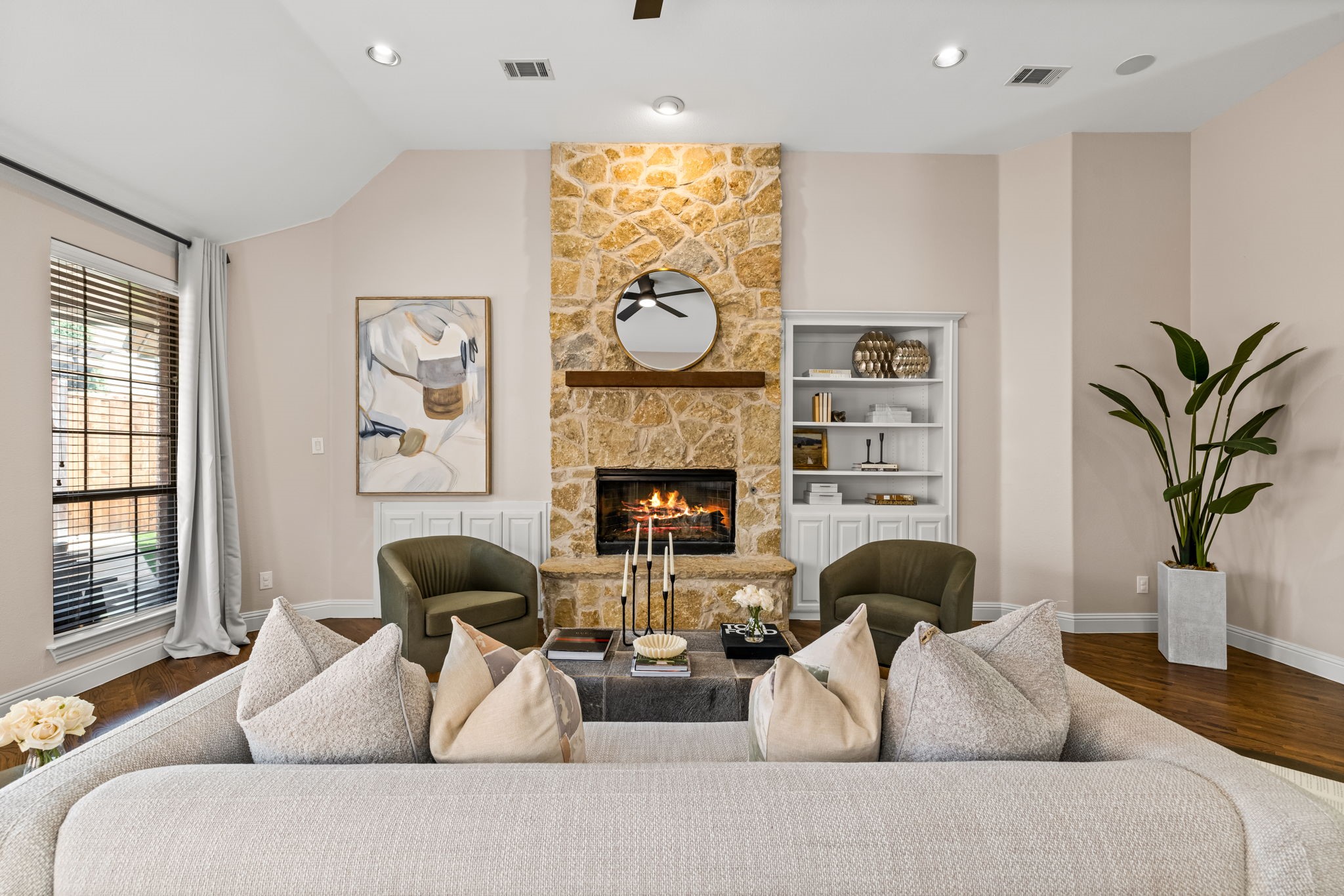 8204 Ridgelea Street