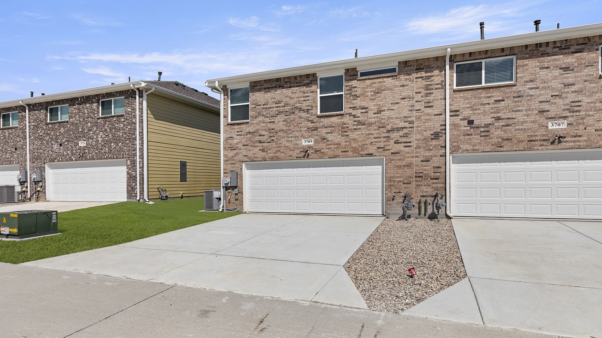 3709 Star Mesa Street 14