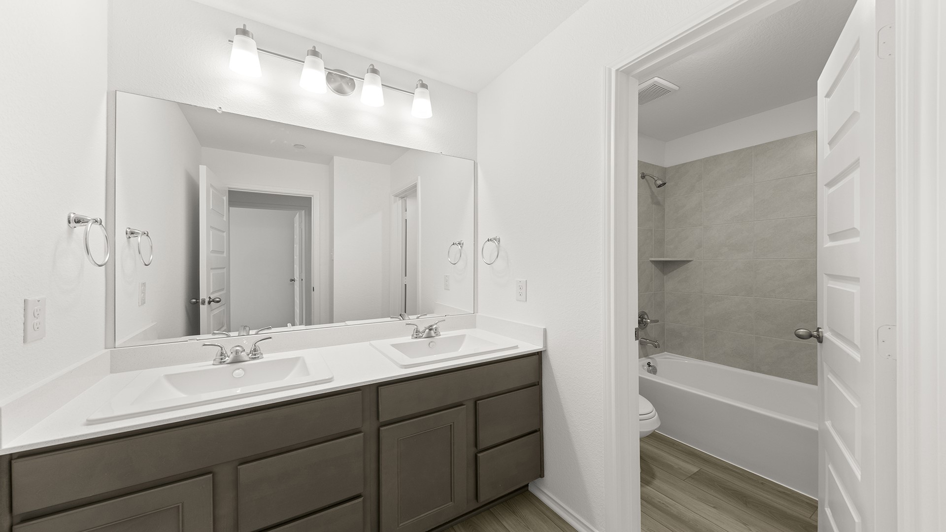 3709 Star Mesa Street 14