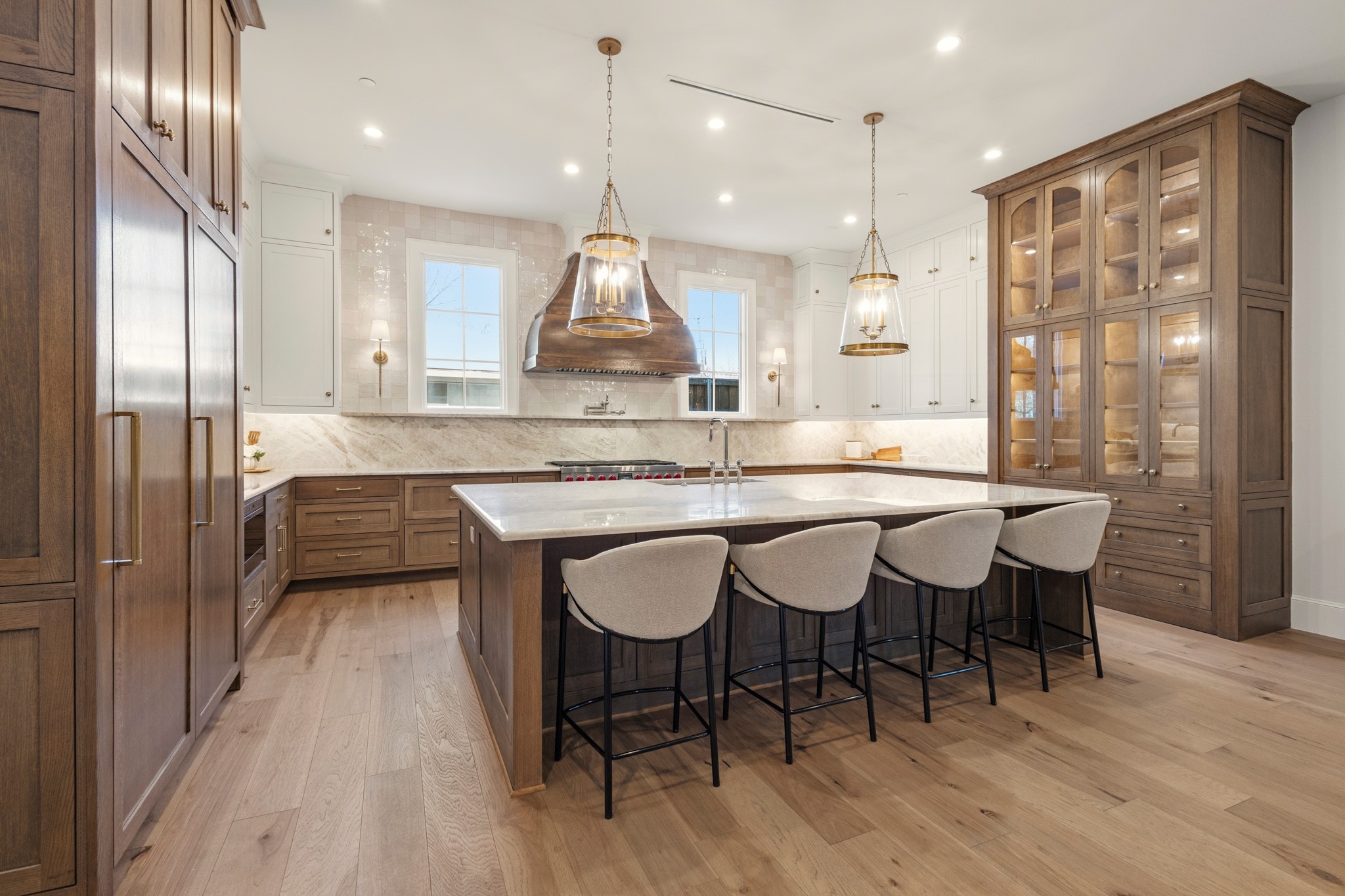 5925 Williamstown Road