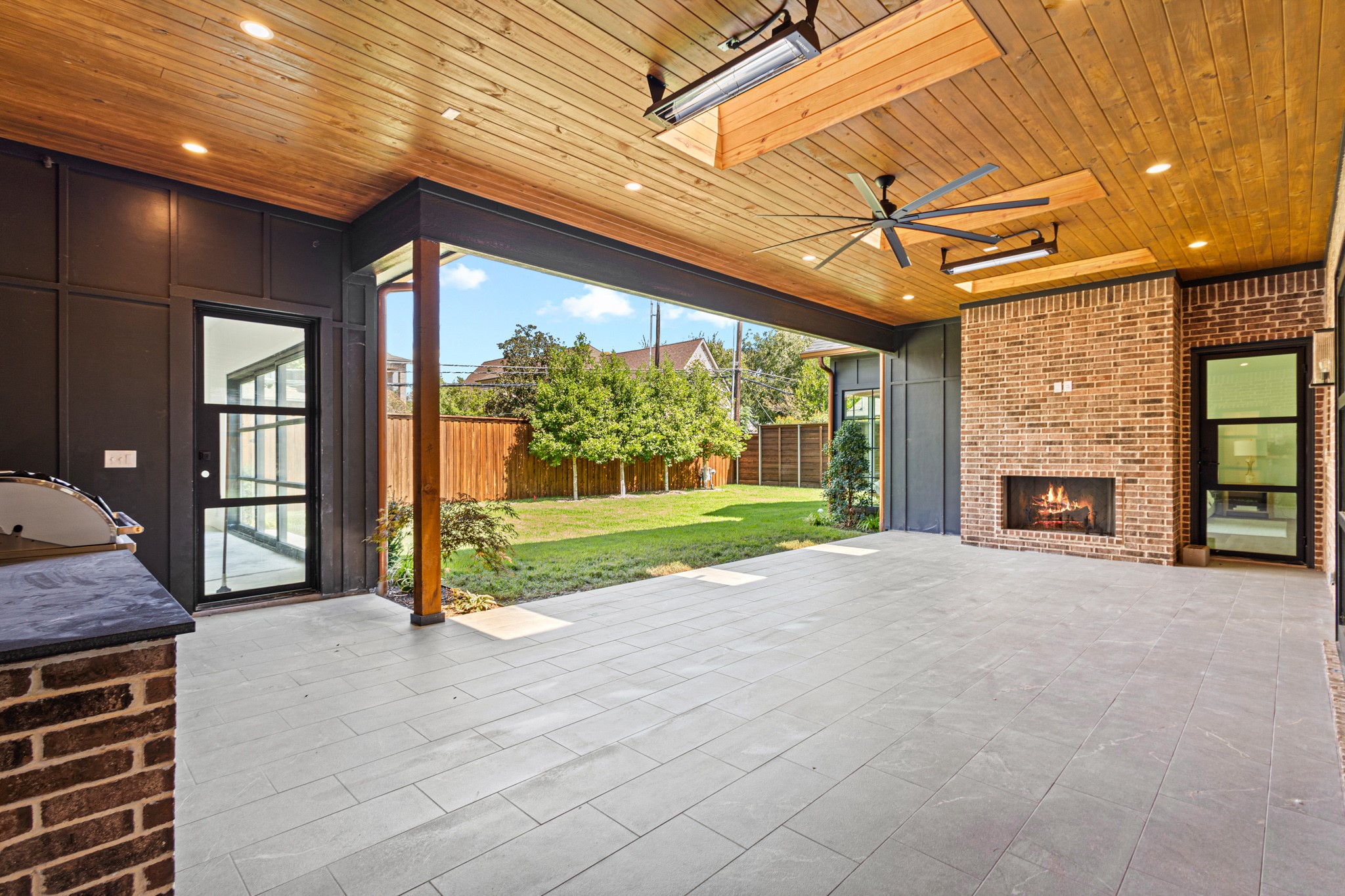 5925 Williamstown Road