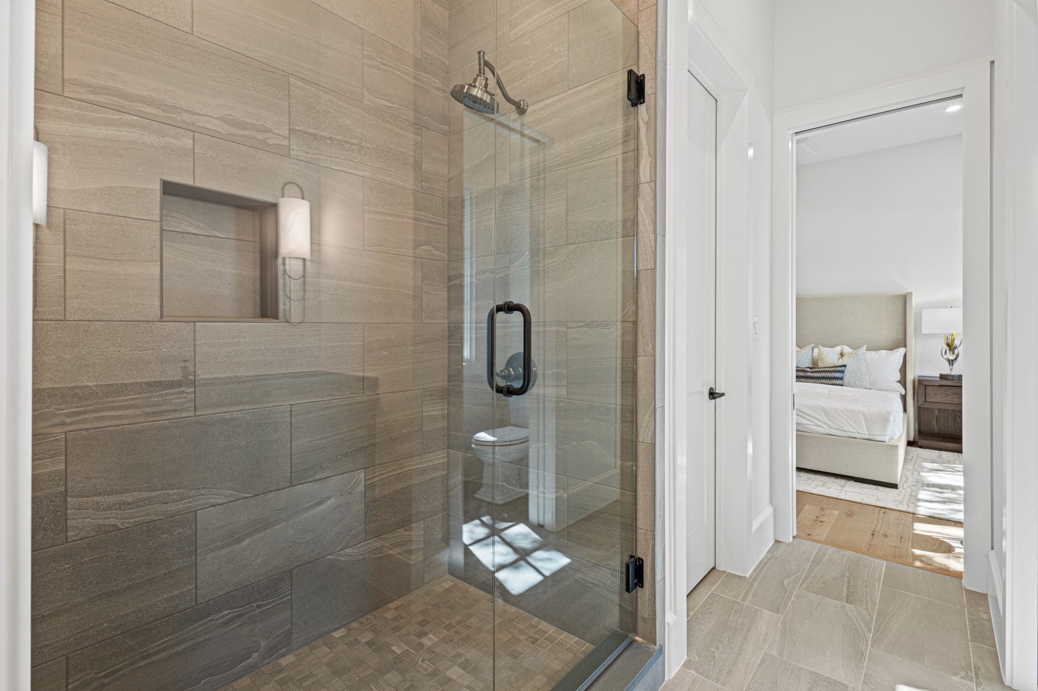 5925 Williamstown Road