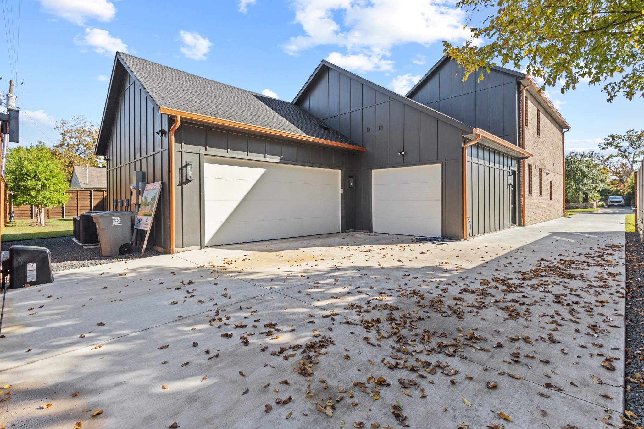 5925 Williamstown Road