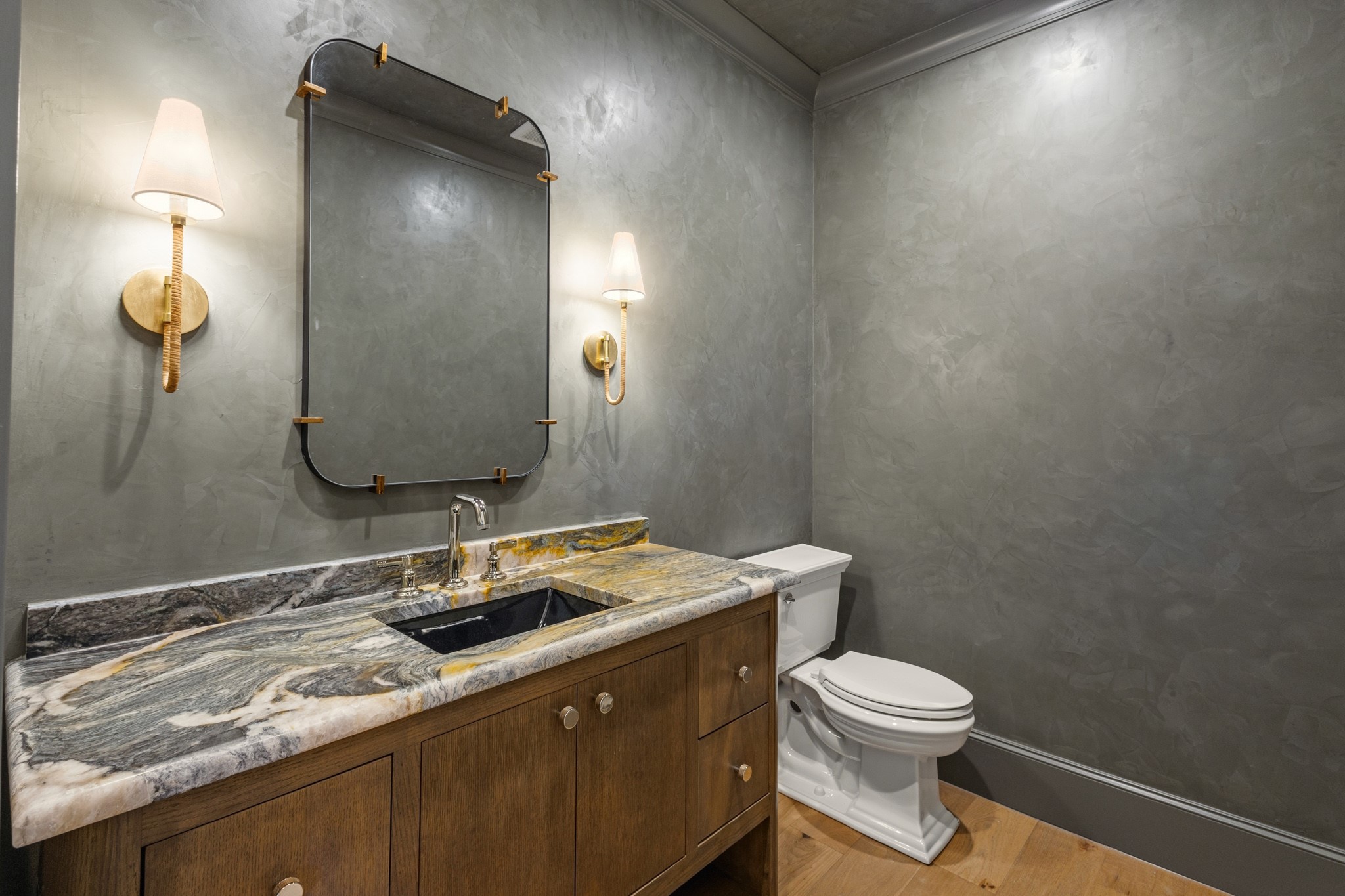 5925 Williamstown Road