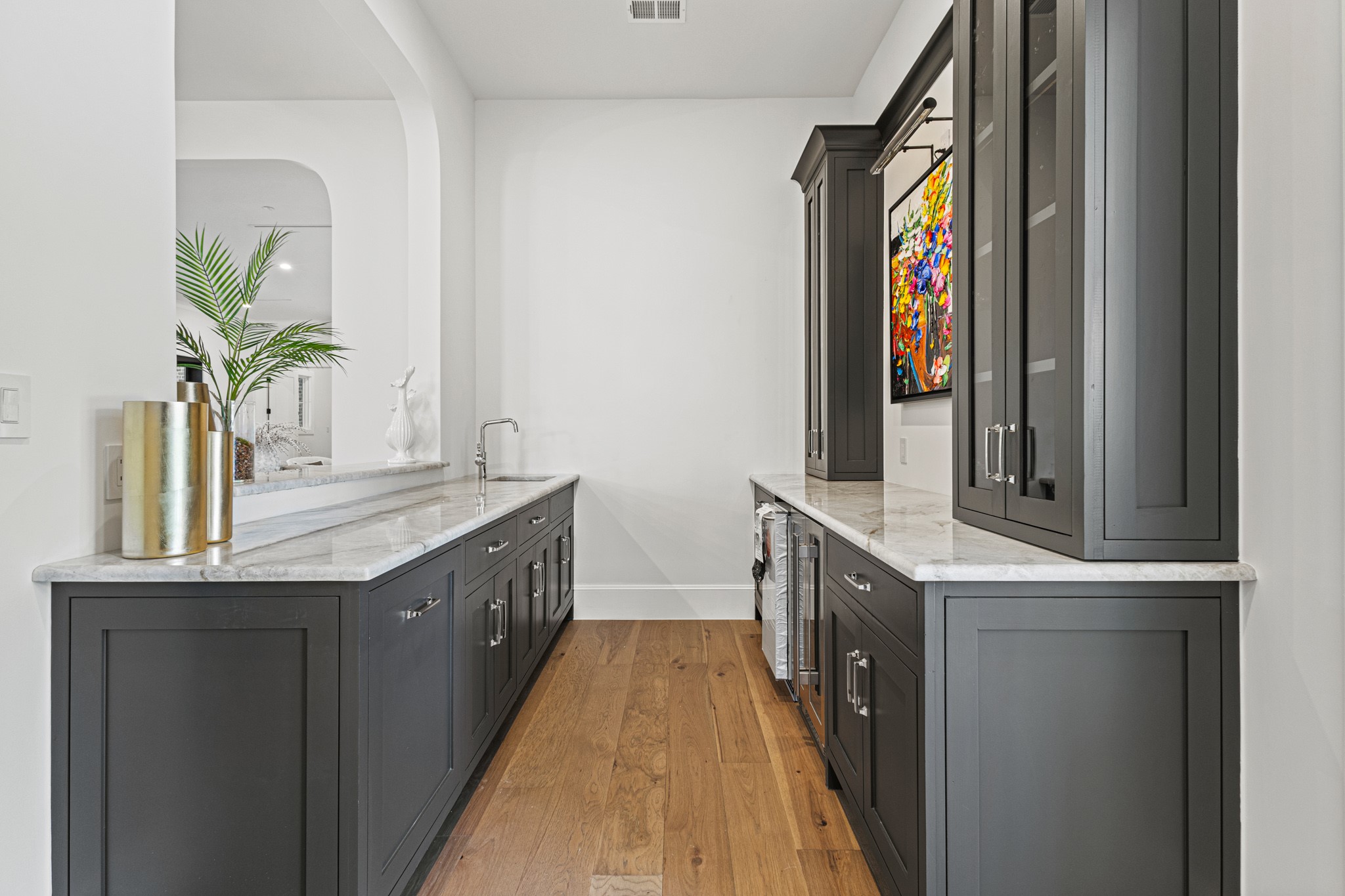 5925 Williamstown Road