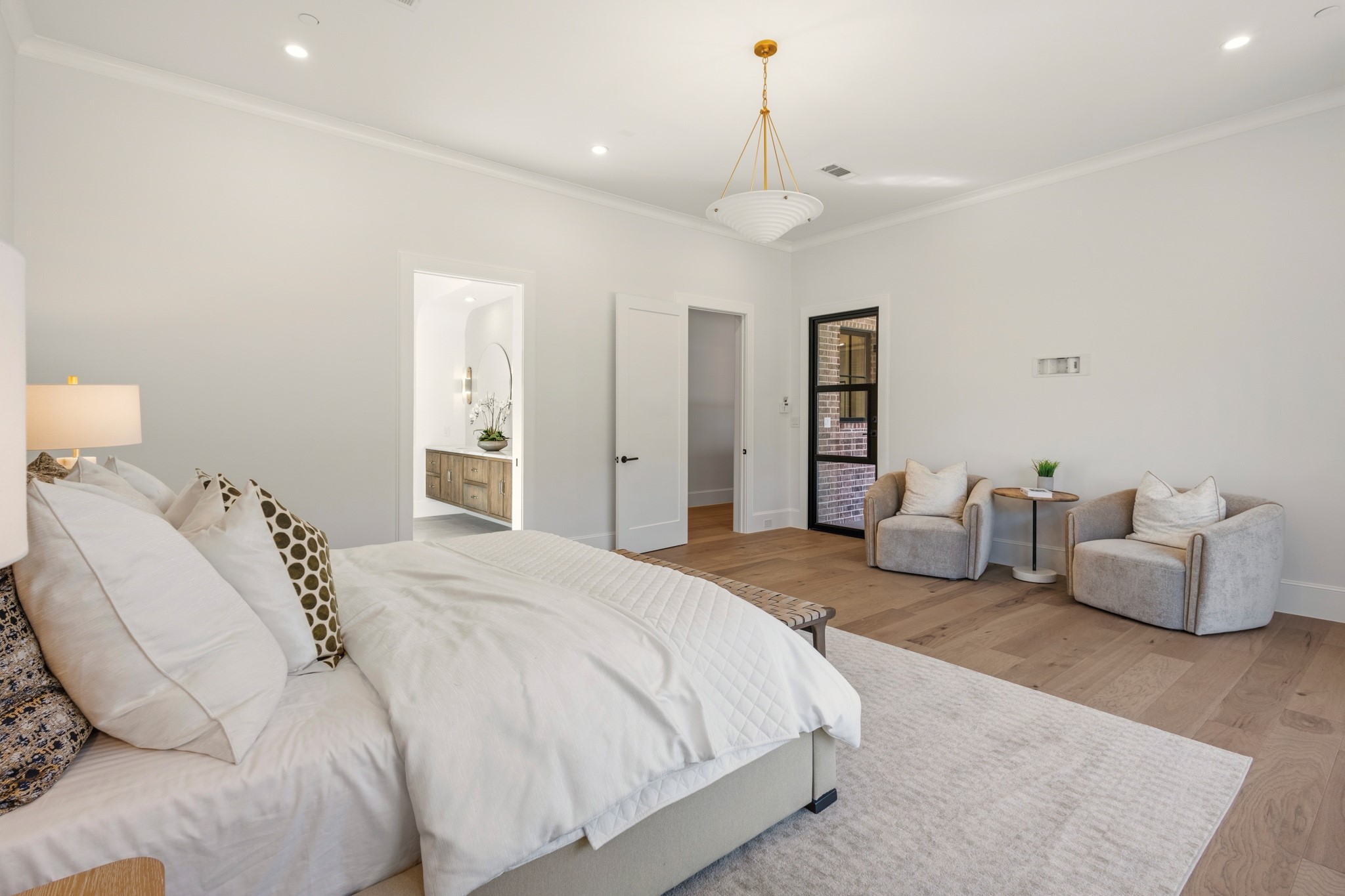 5925 Williamstown Road