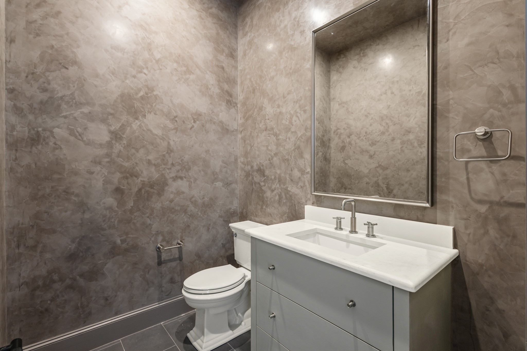 5925 Williamstown Road