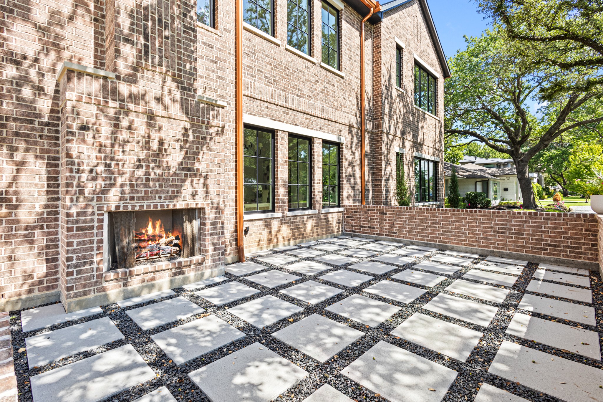 5925 Williamstown Road