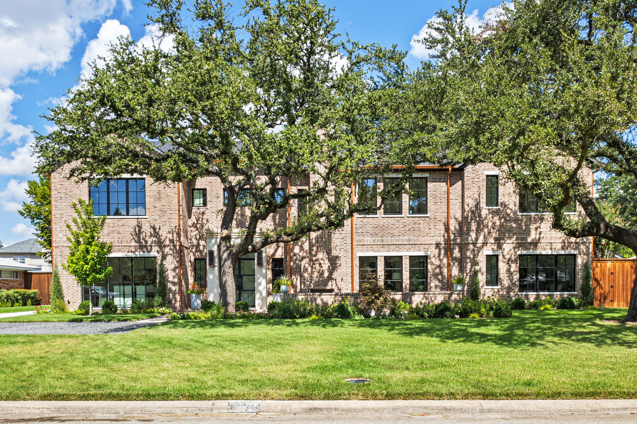 5925 Williamstown Road