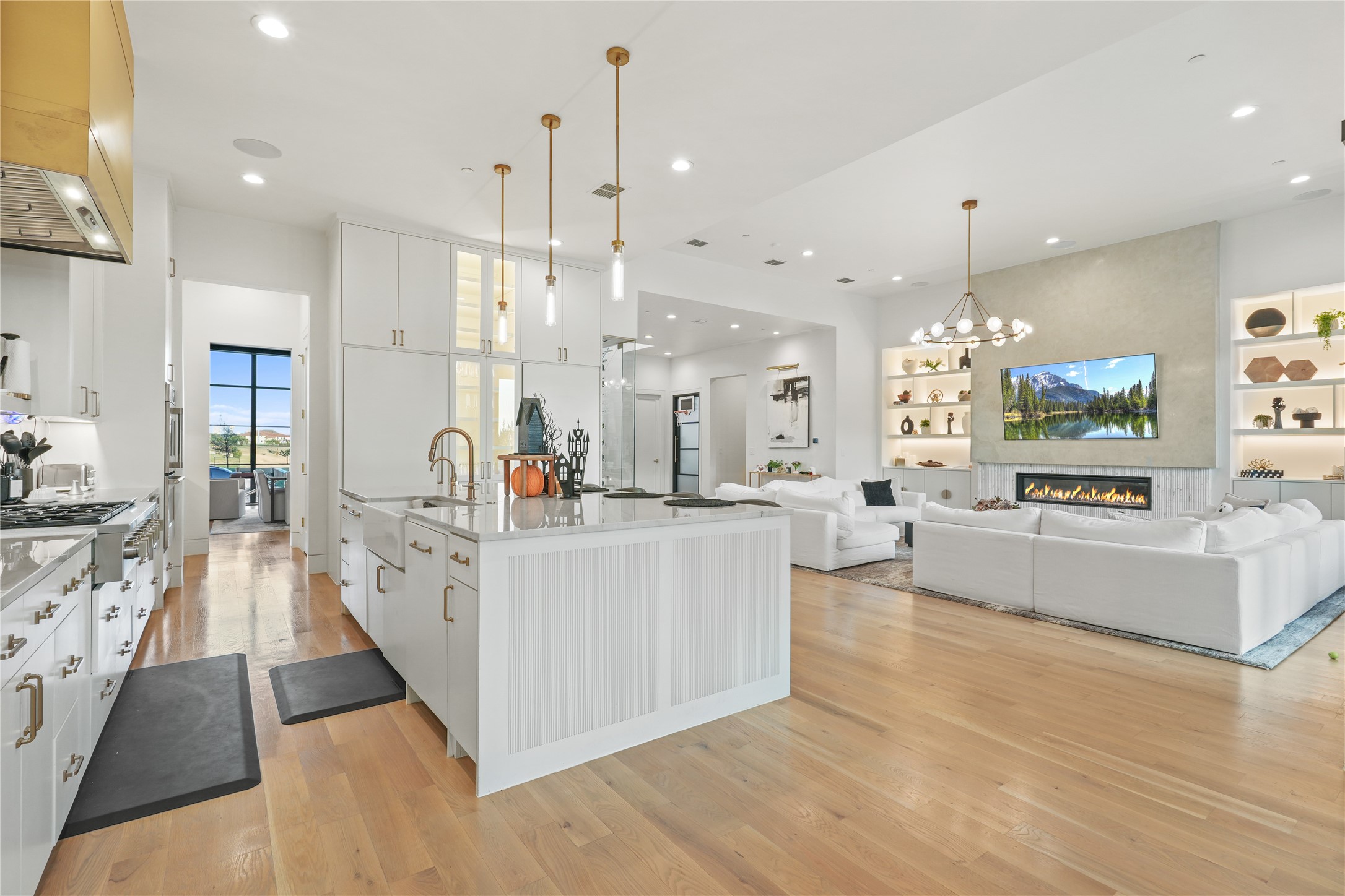 3213 Santa Bella Drive