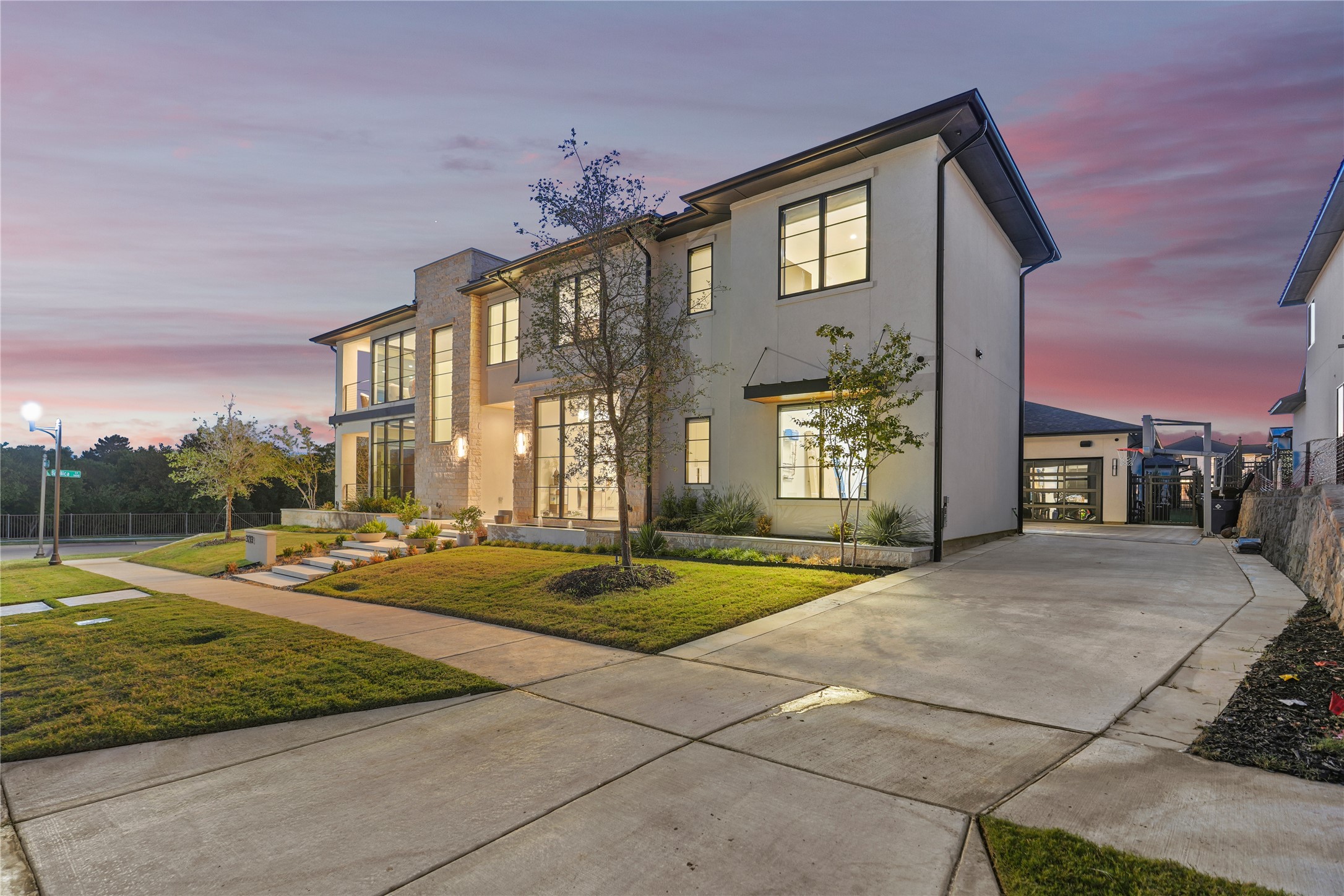 3213 Santa Bella Drive