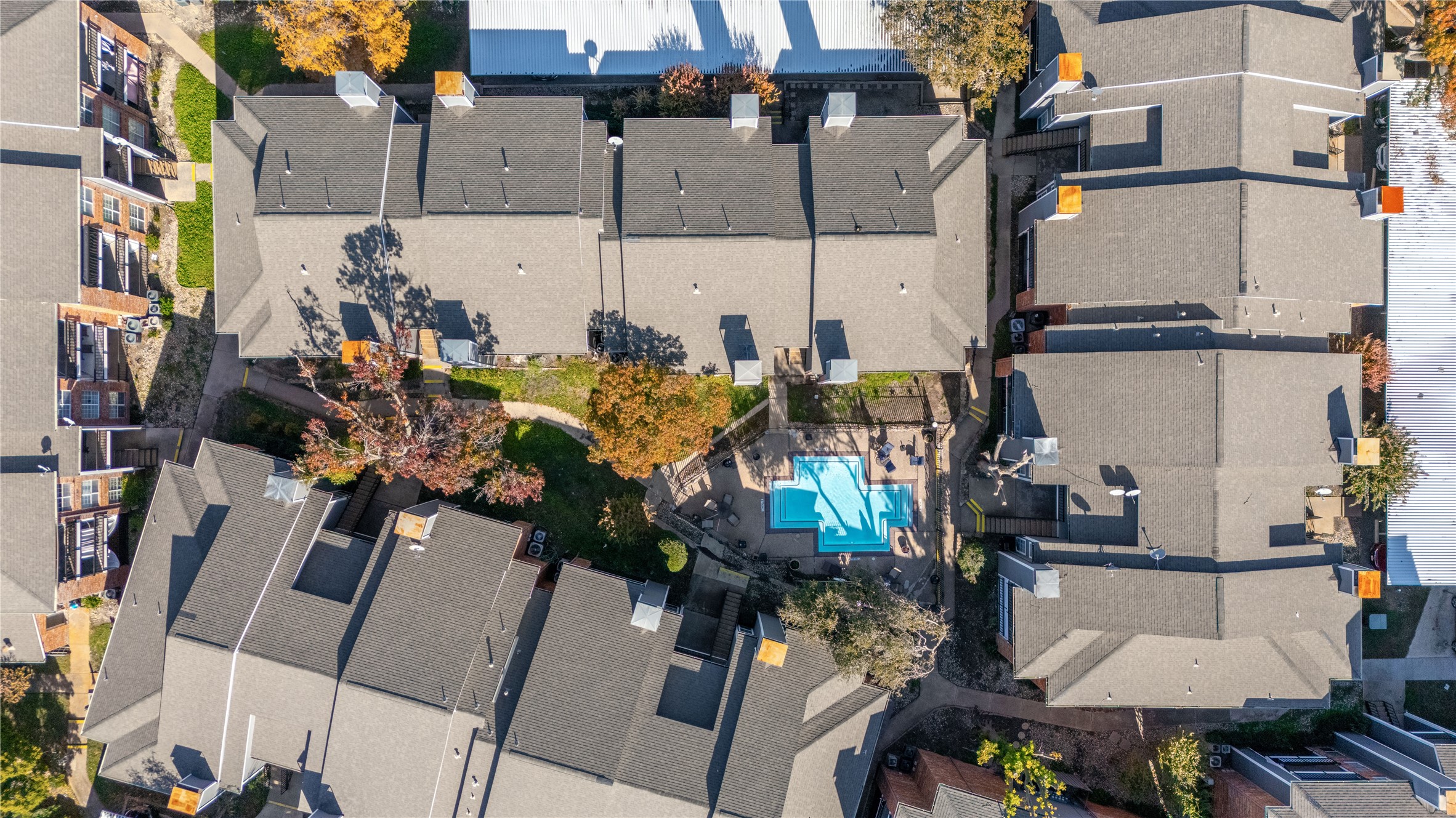 18333 Roehampton Drive 1117