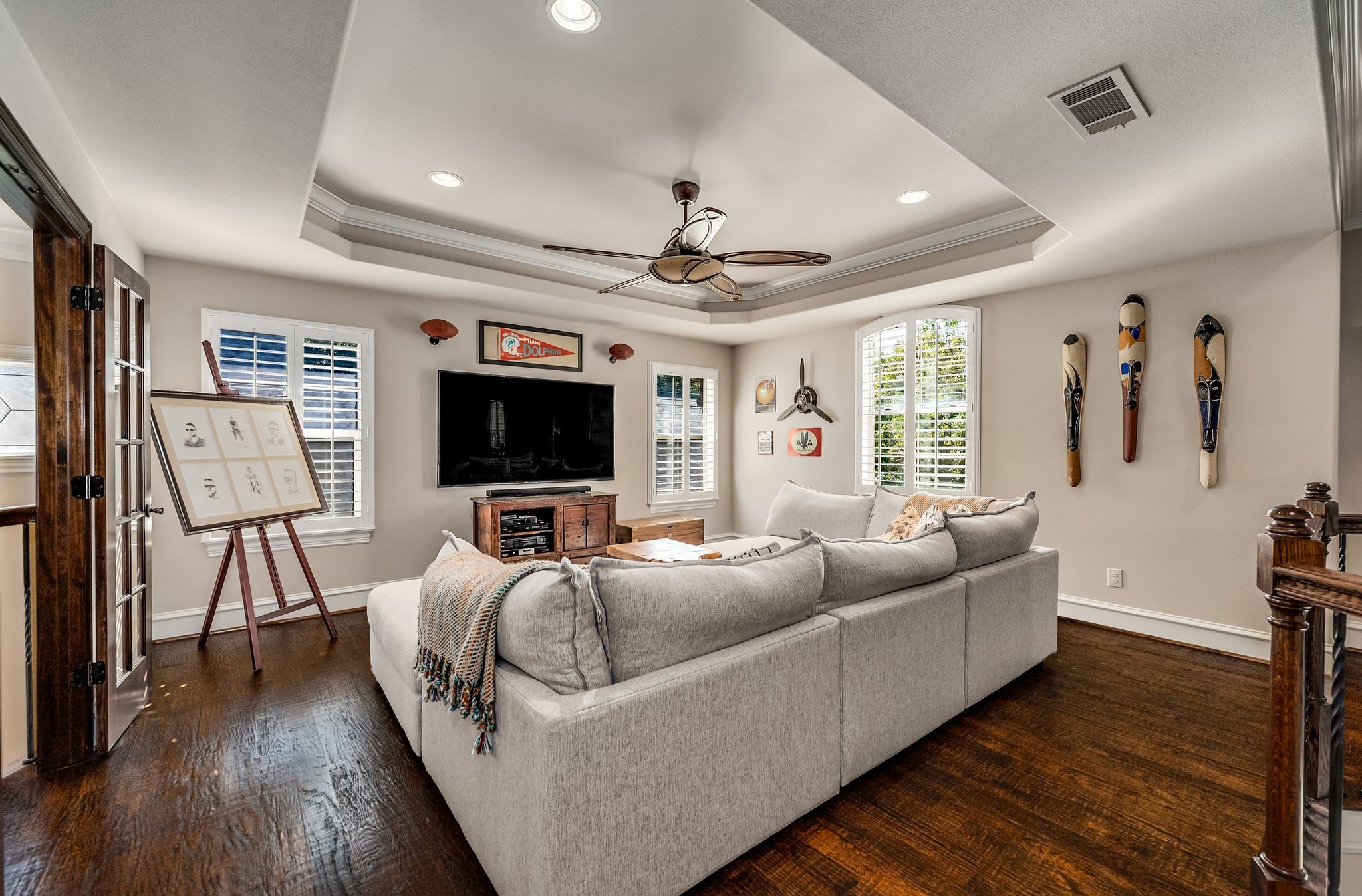 6111 Palo Pinto Avenue