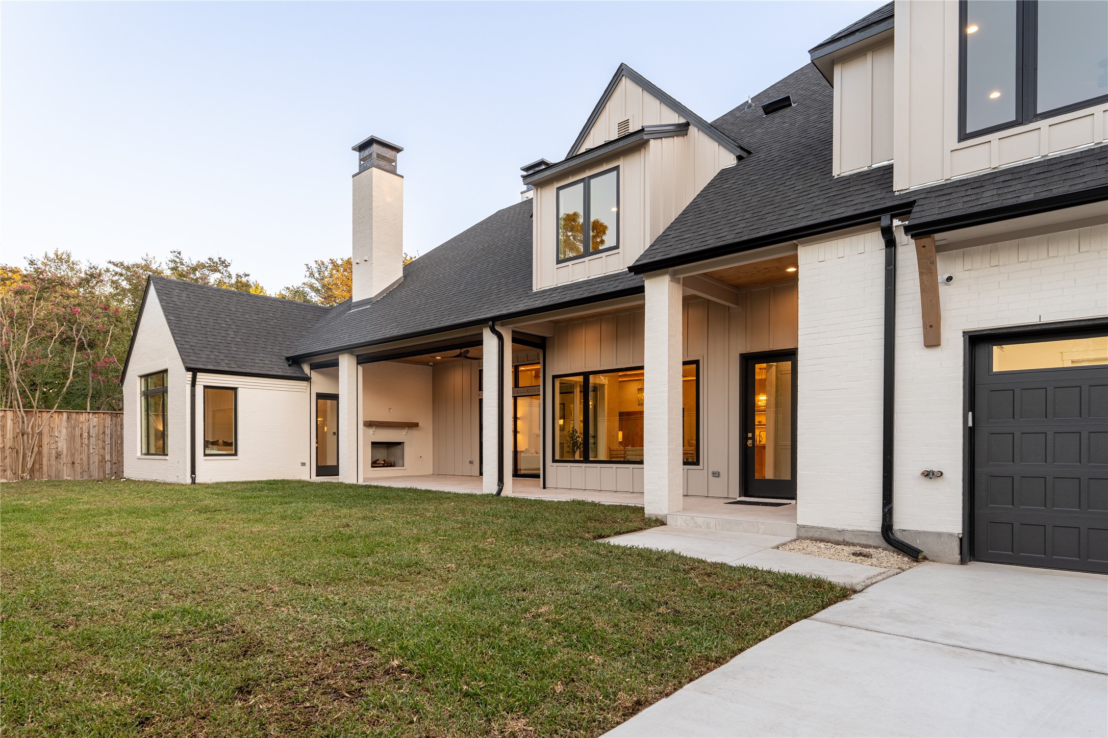 5319 Meadow Crest Drive