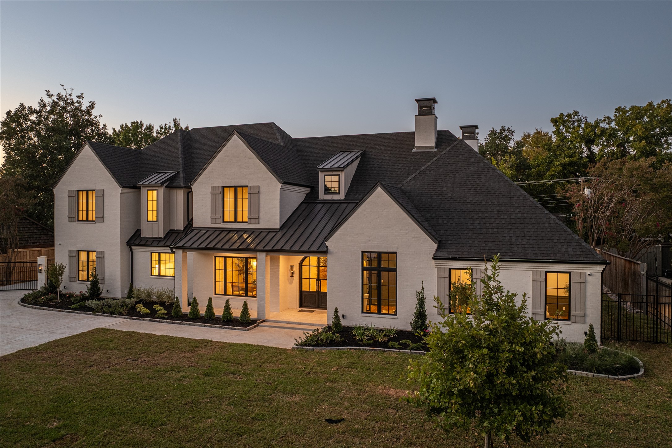 5319 Meadow Crest Drive