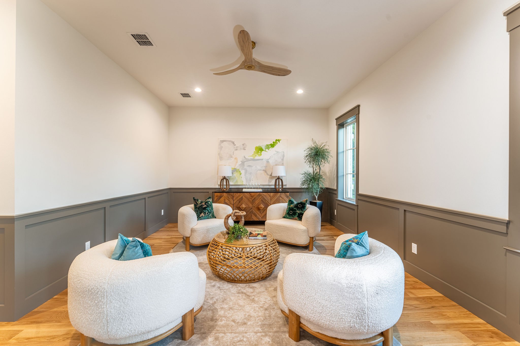 5319 Meadow Crest Drive