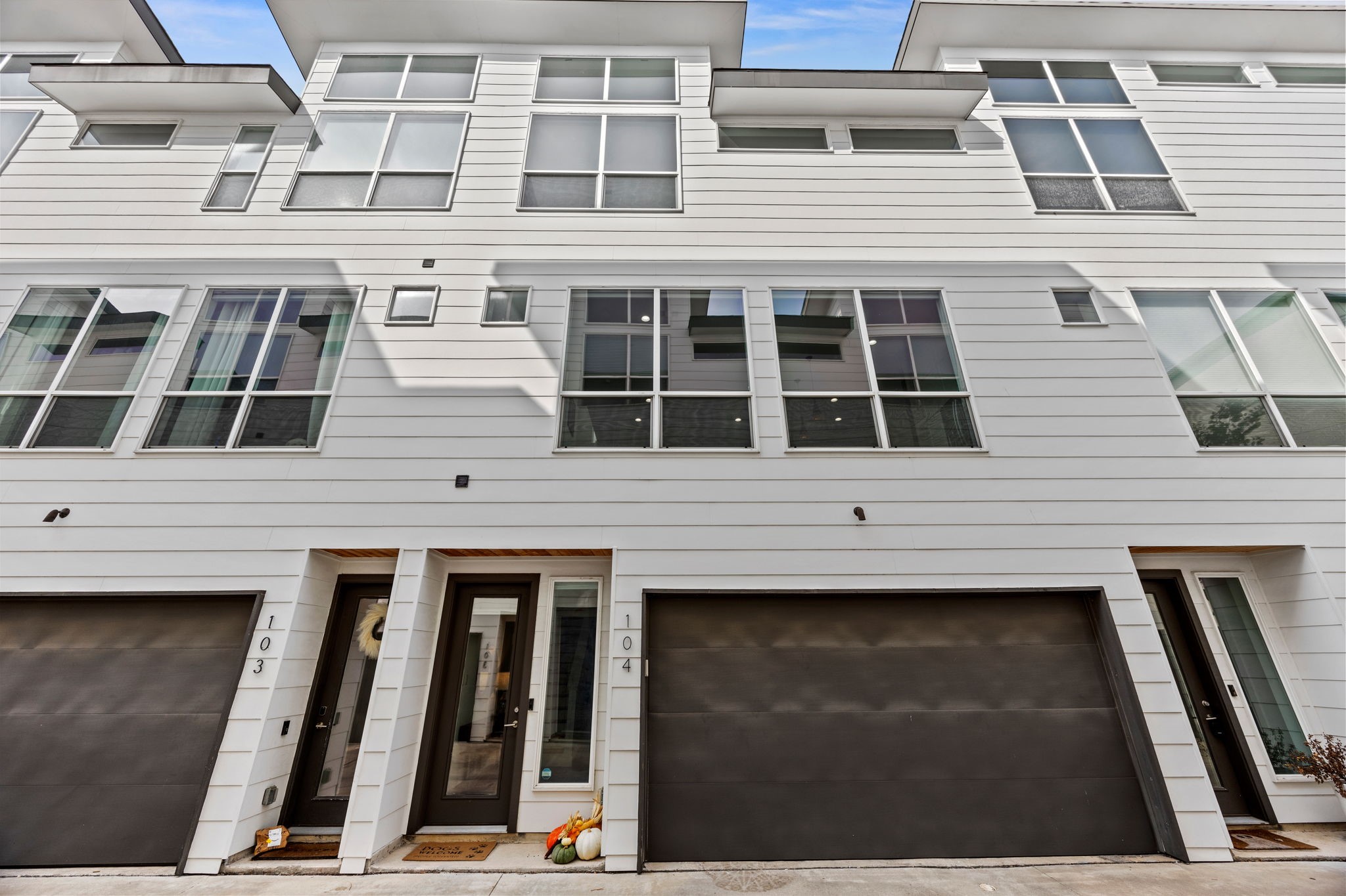 1840 Euclid Avenue 104