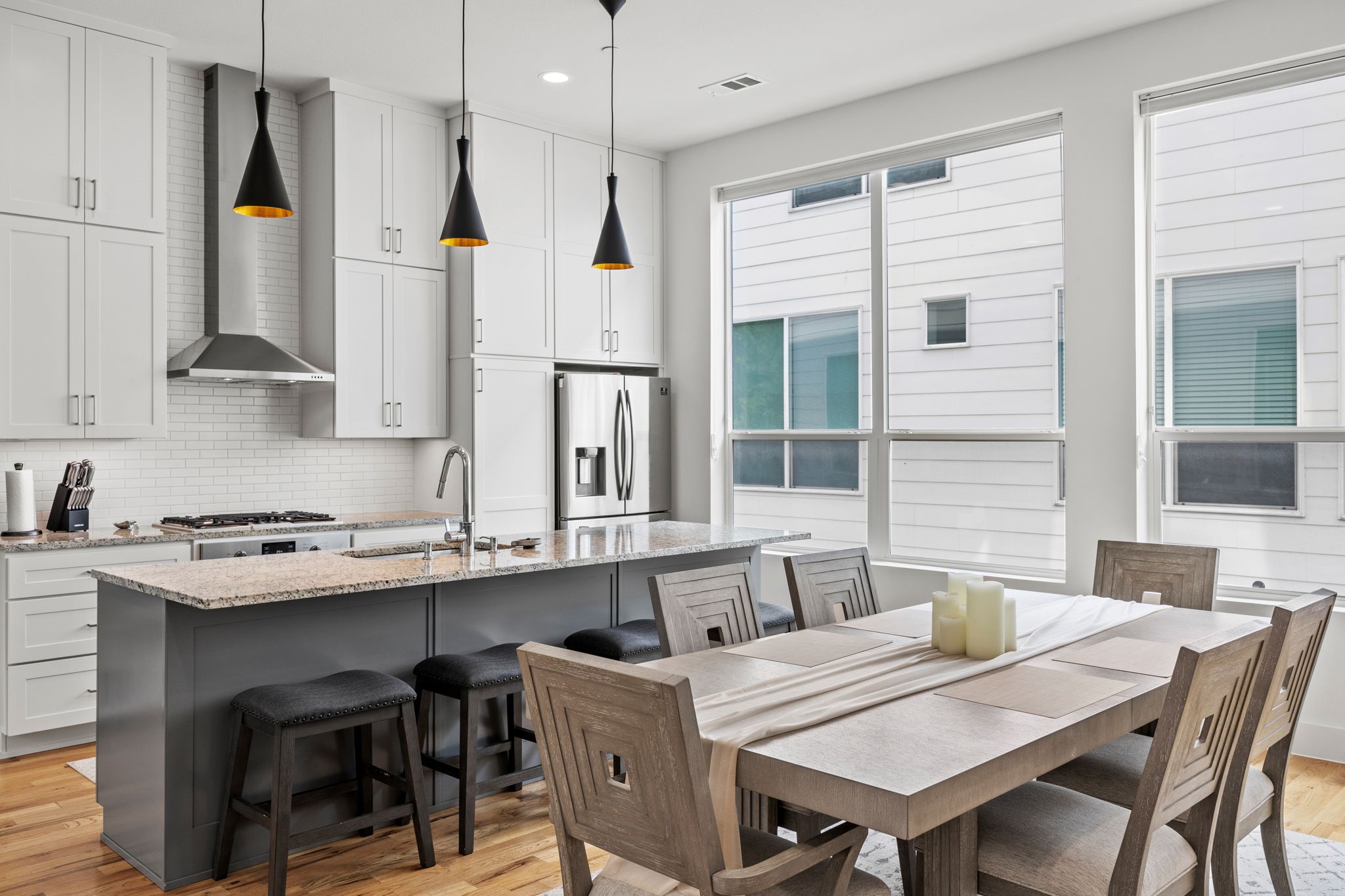 1840 Euclid Avenue 104