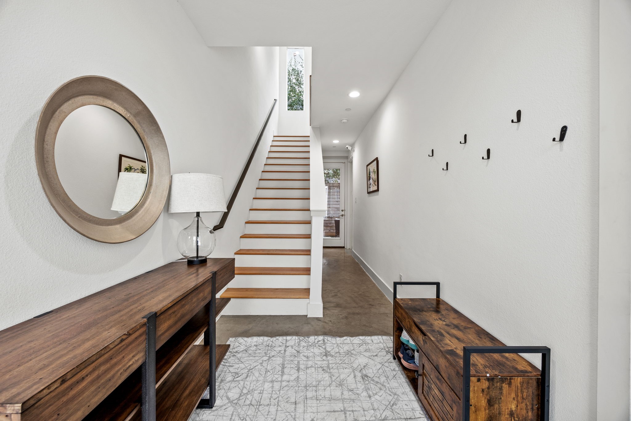 1840 Euclid Avenue 104