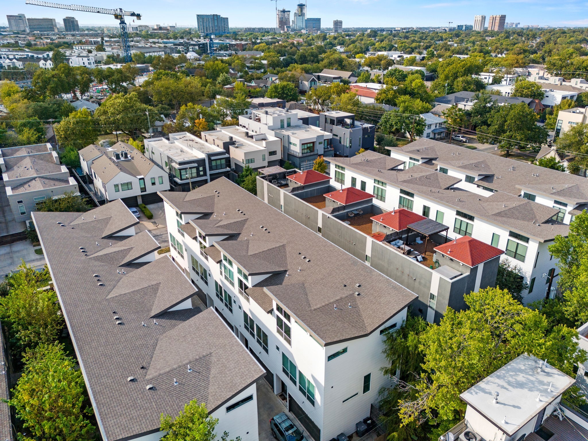 1840 Euclid Avenue 104