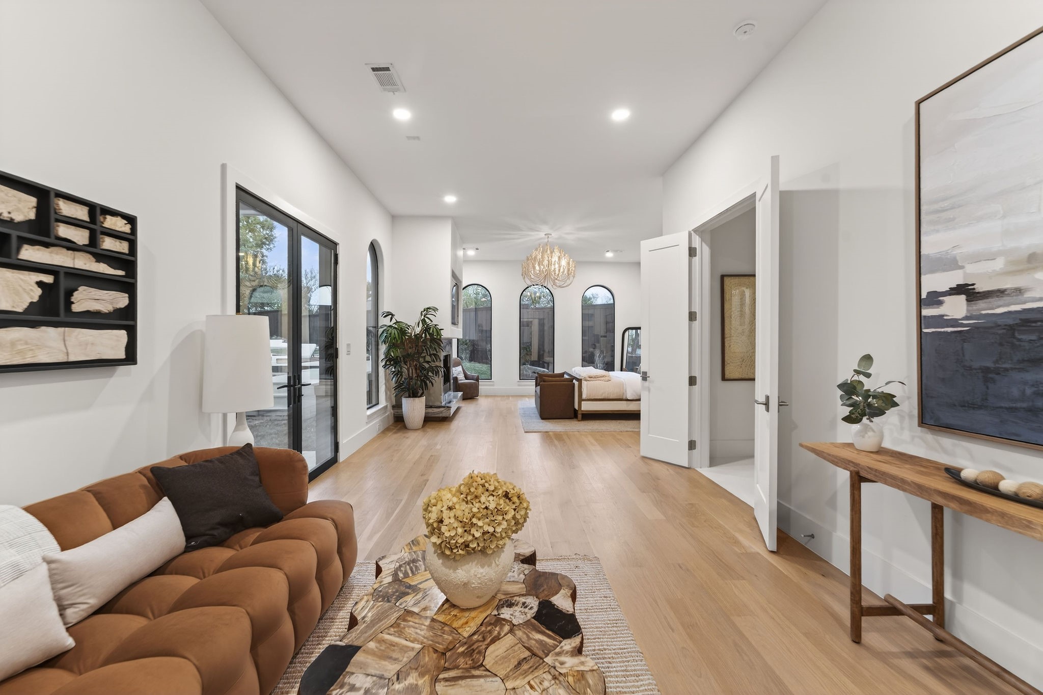 5615 Lobello Drive