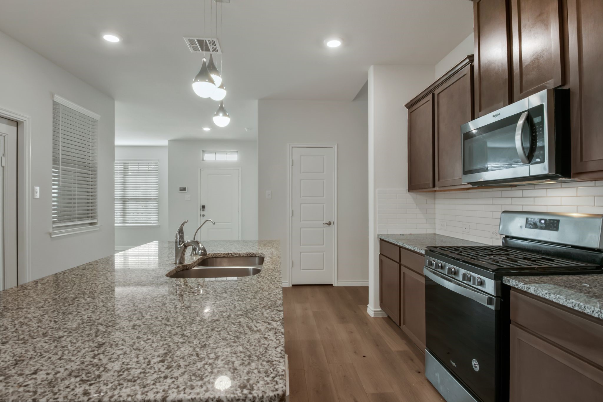 1517 Bennington Lane