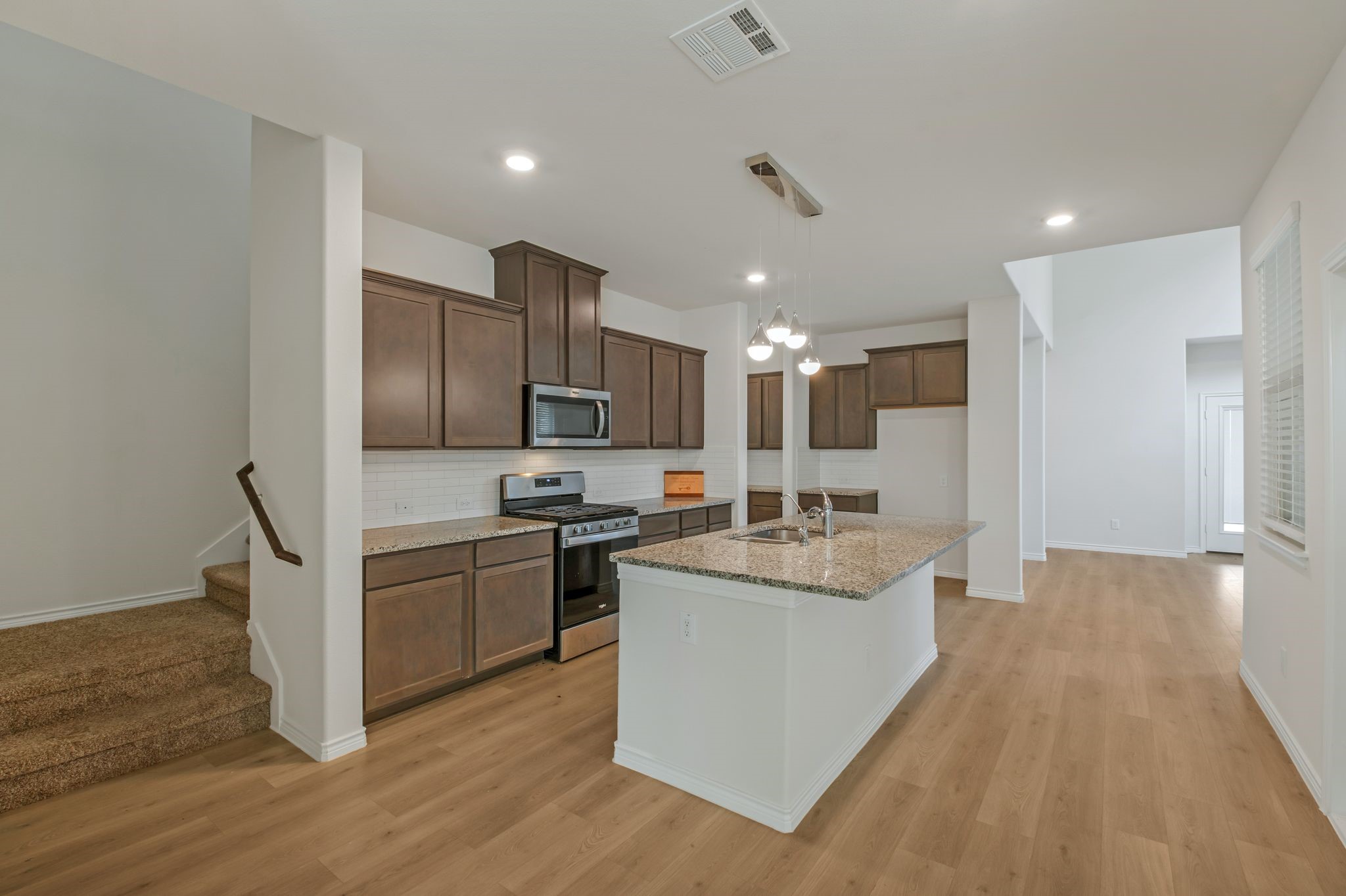 1517 Bennington Lane