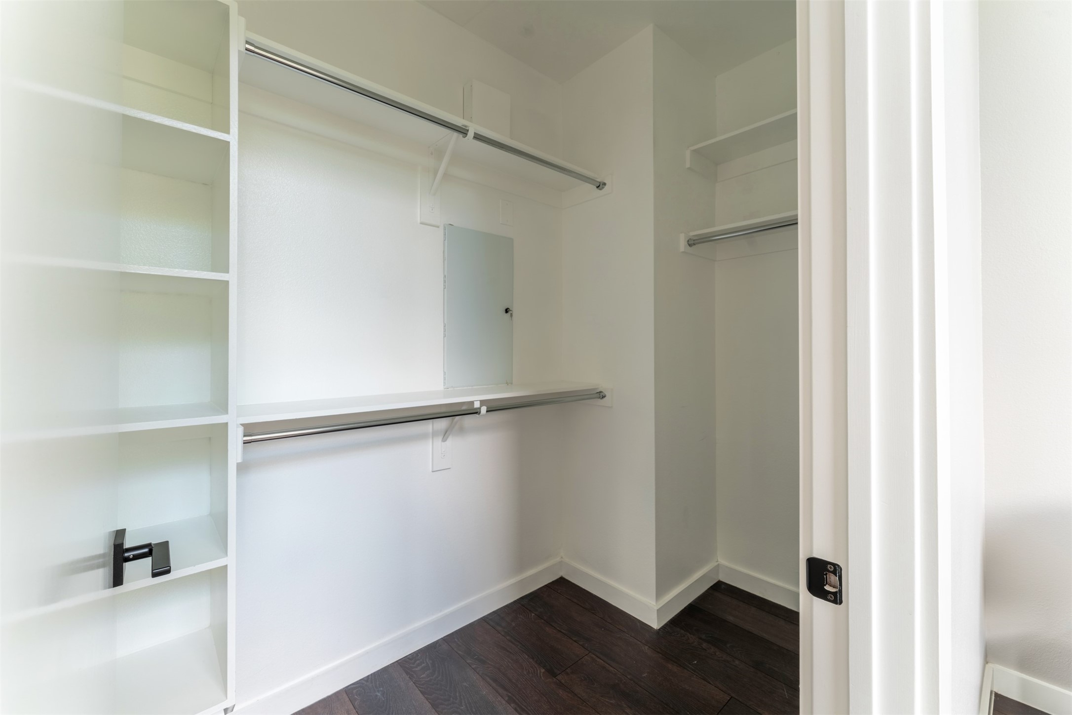 4620 Munger Avenue 107