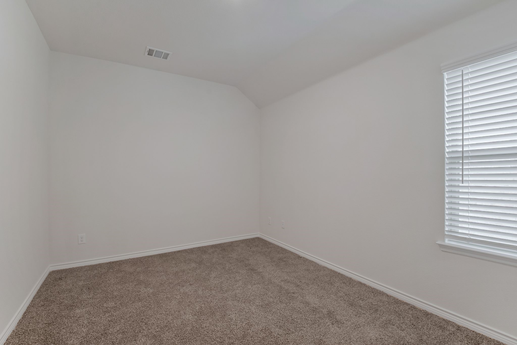 1517 Bennington Lane