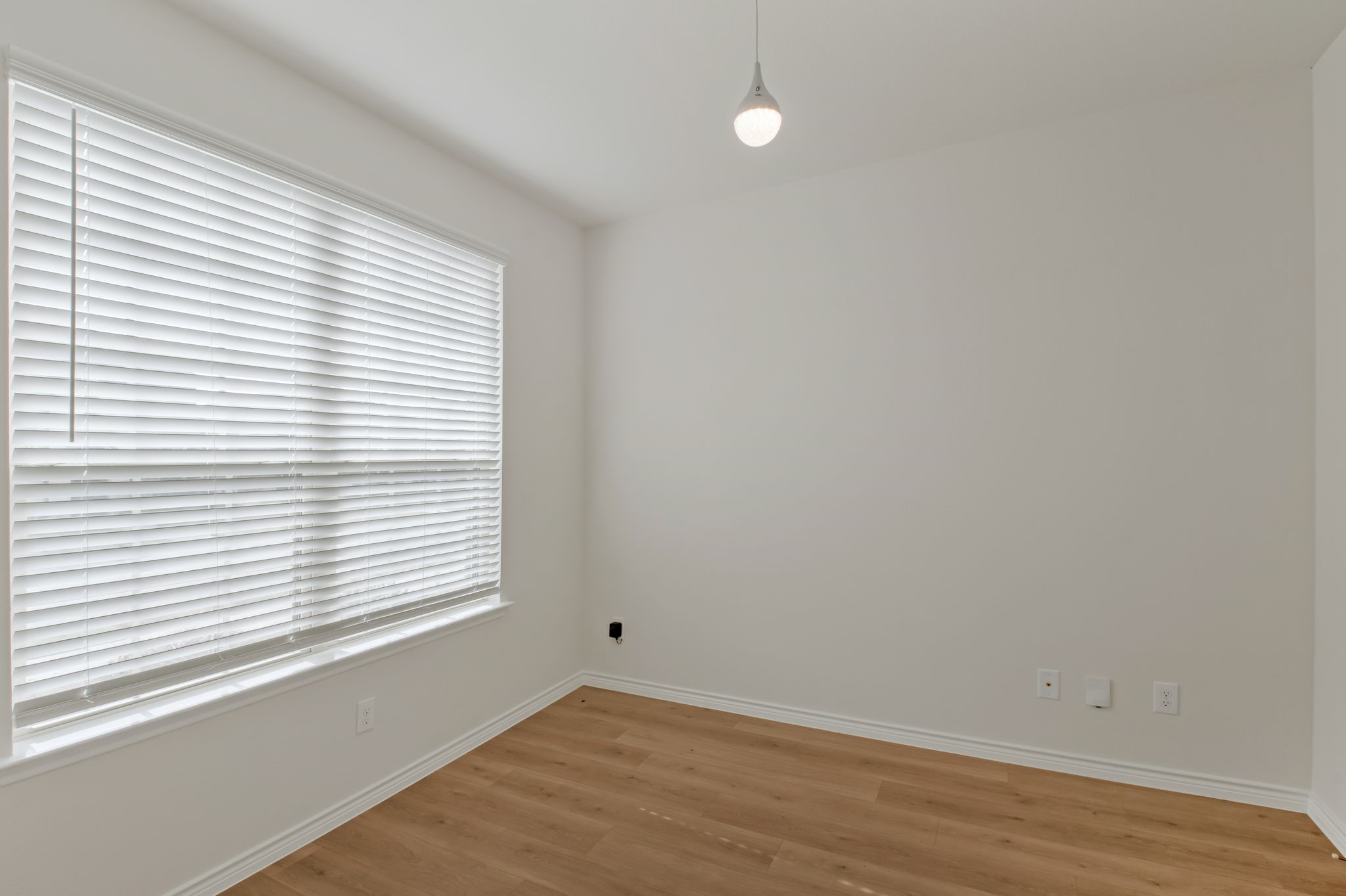 1517 Bennington Lane