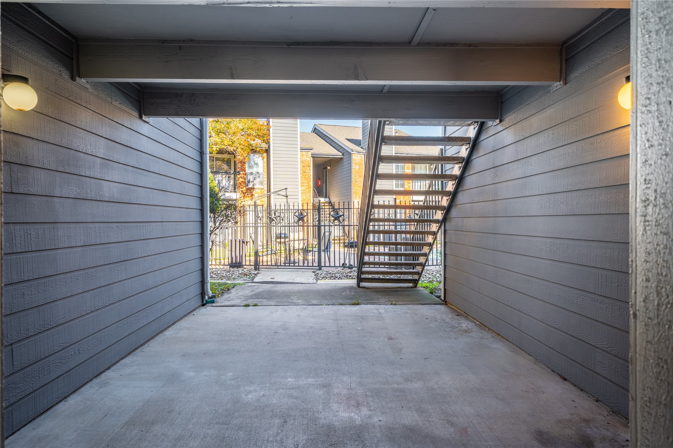 18333 Roehampton Drive 513