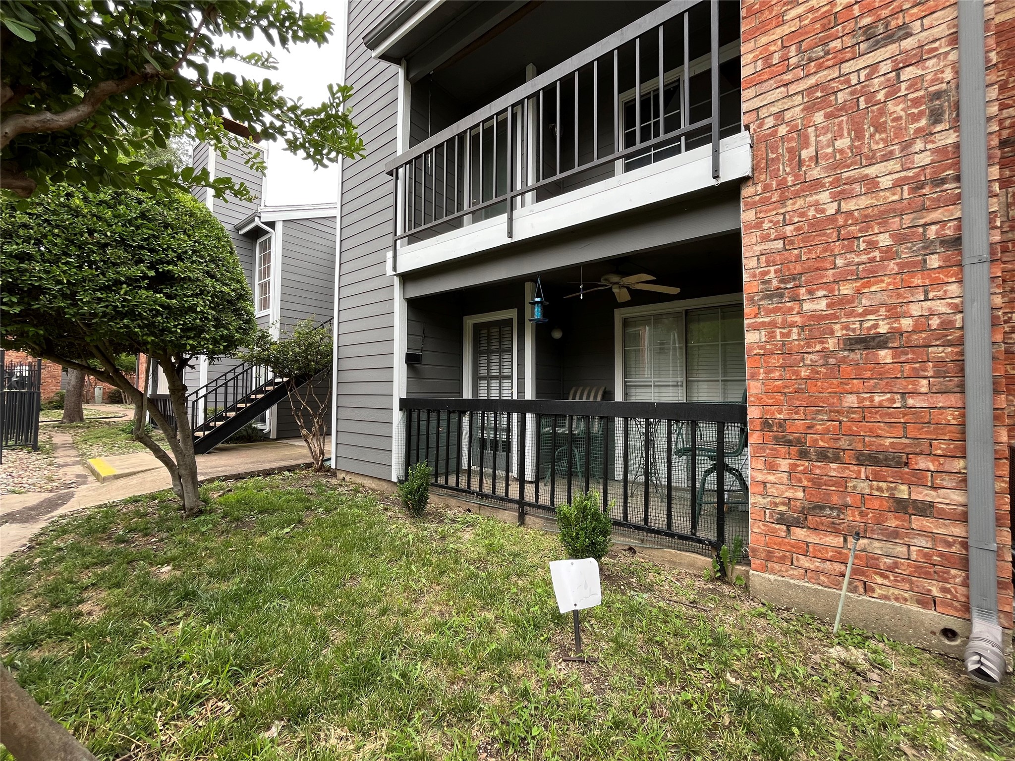 18333 Roehampton Drive 513