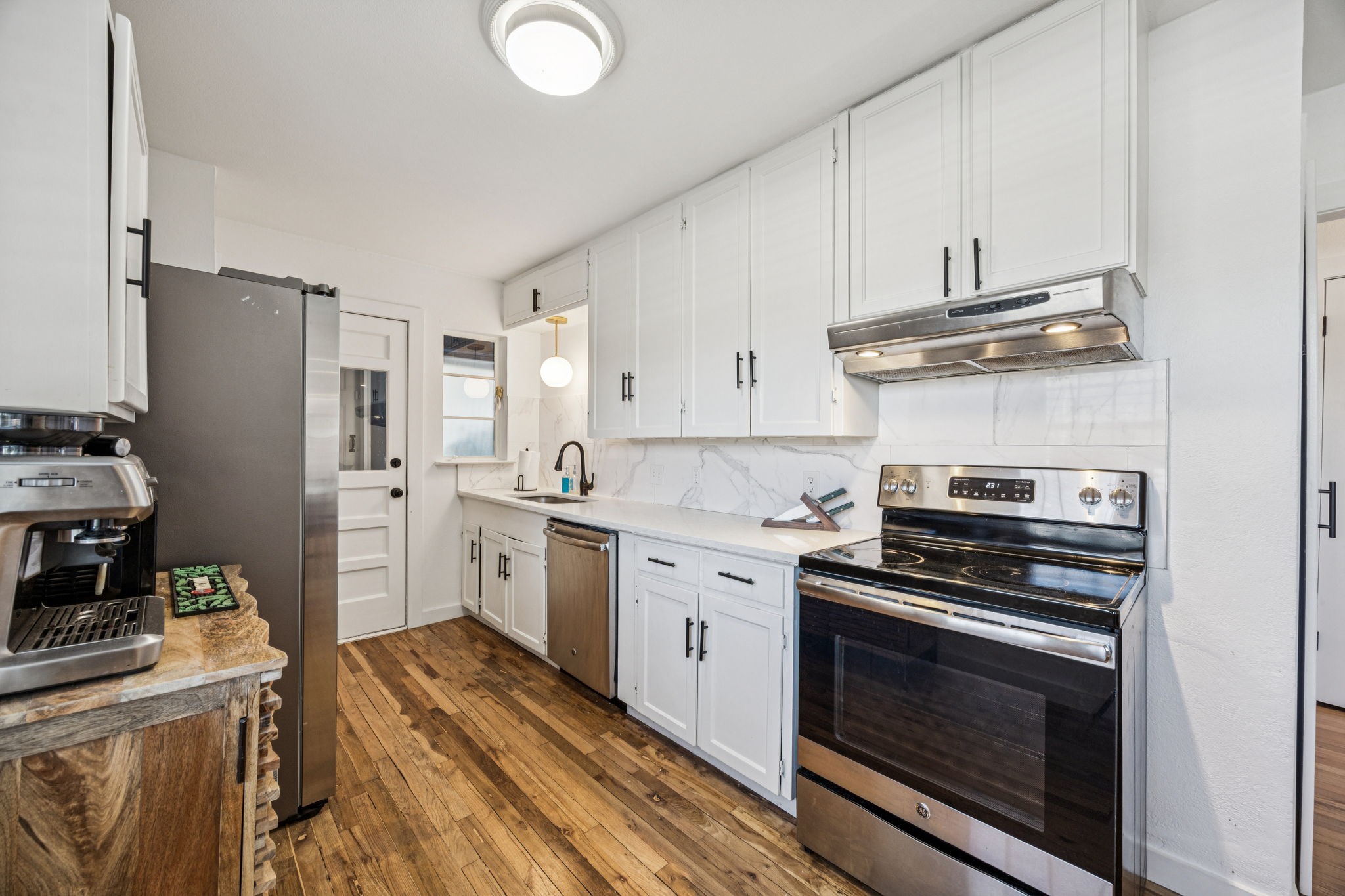 10002 Estacado Drive