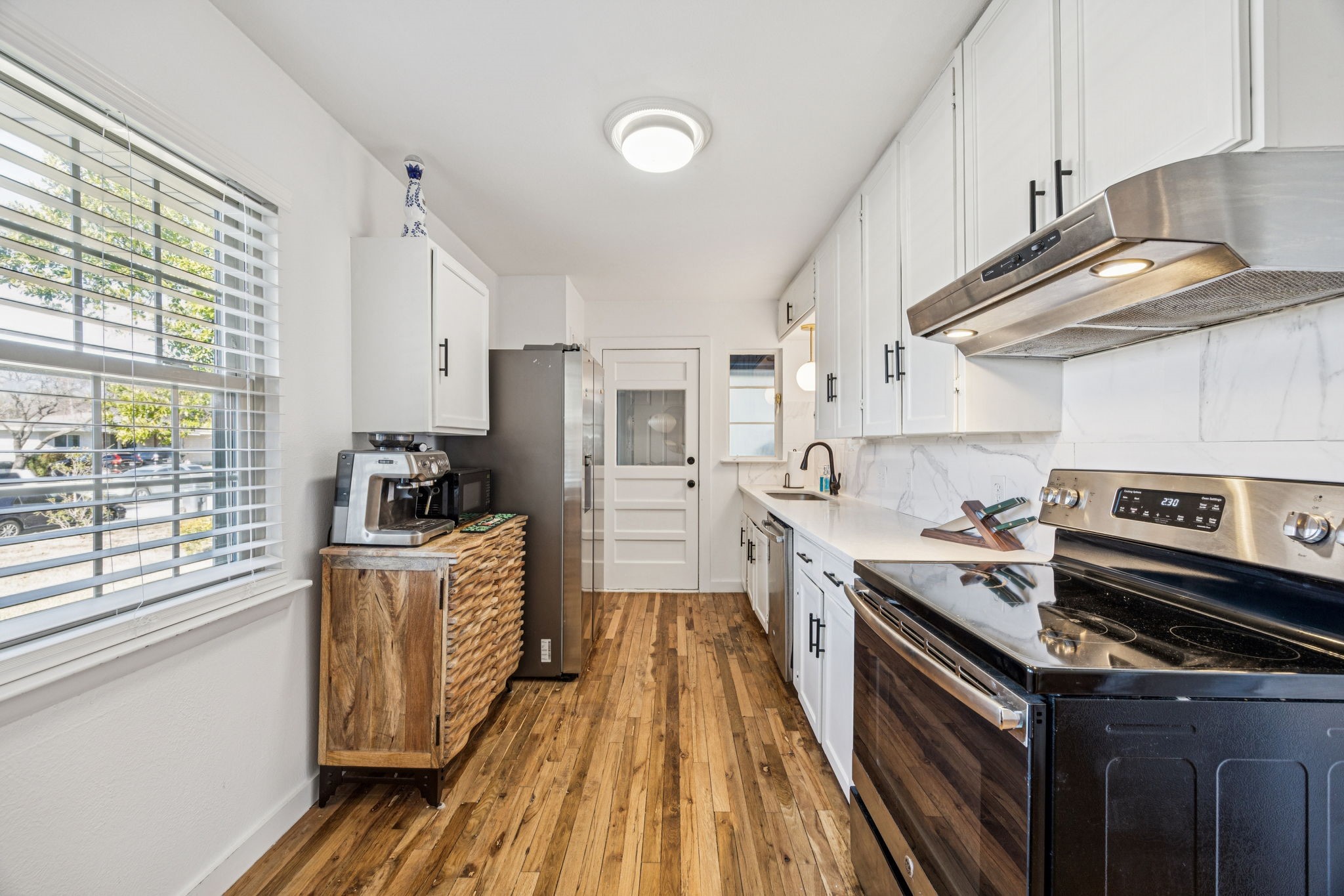 10002 Estacado Drive