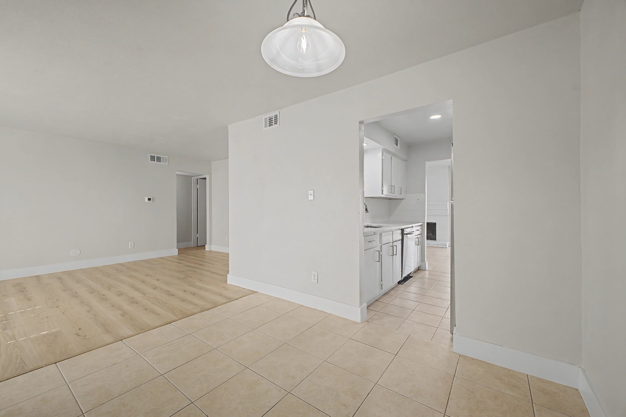 8095 Meadow Road 236