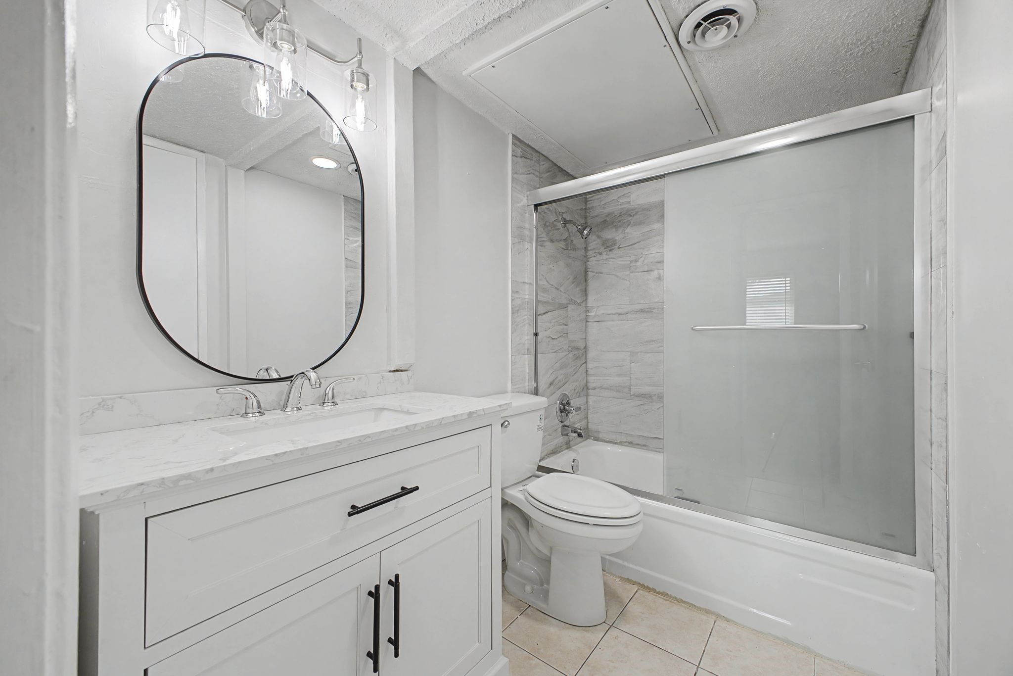 8095 Meadow Road 236