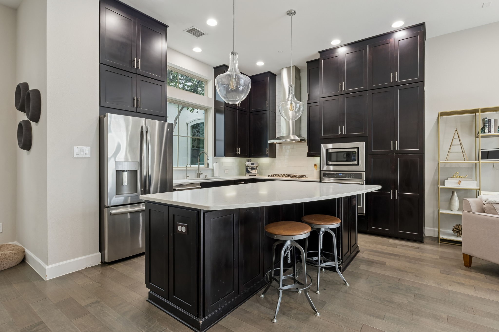 762 Spanish Oaks Place