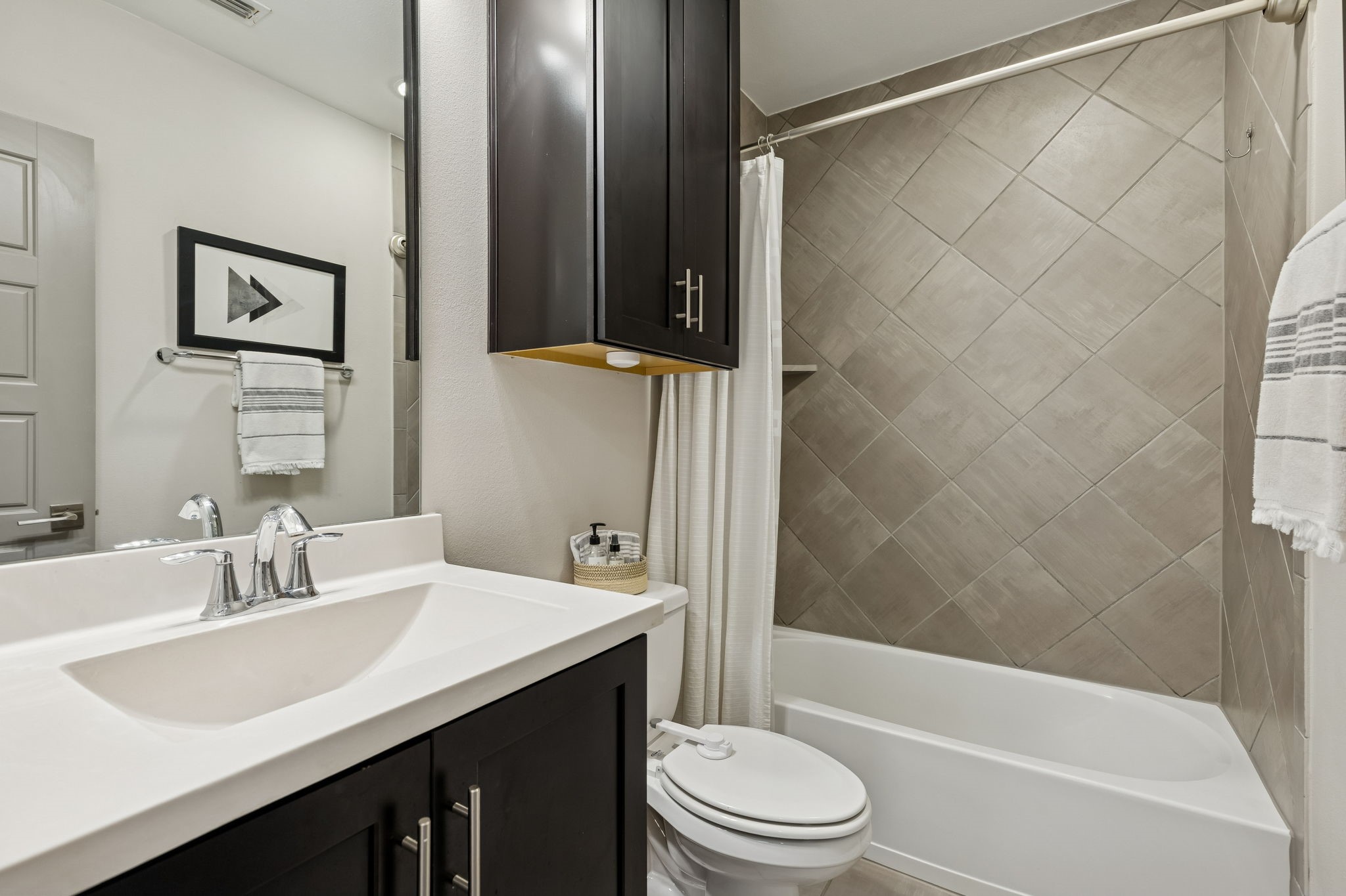 762 Spanish Oaks Place