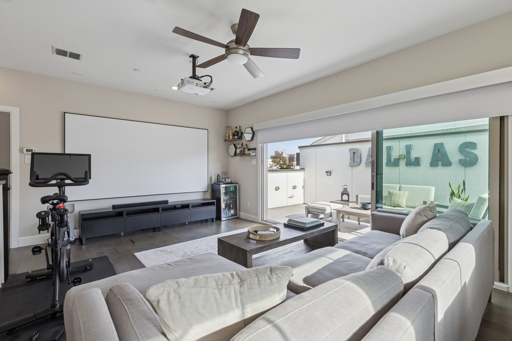 762 Spanish Oaks Place