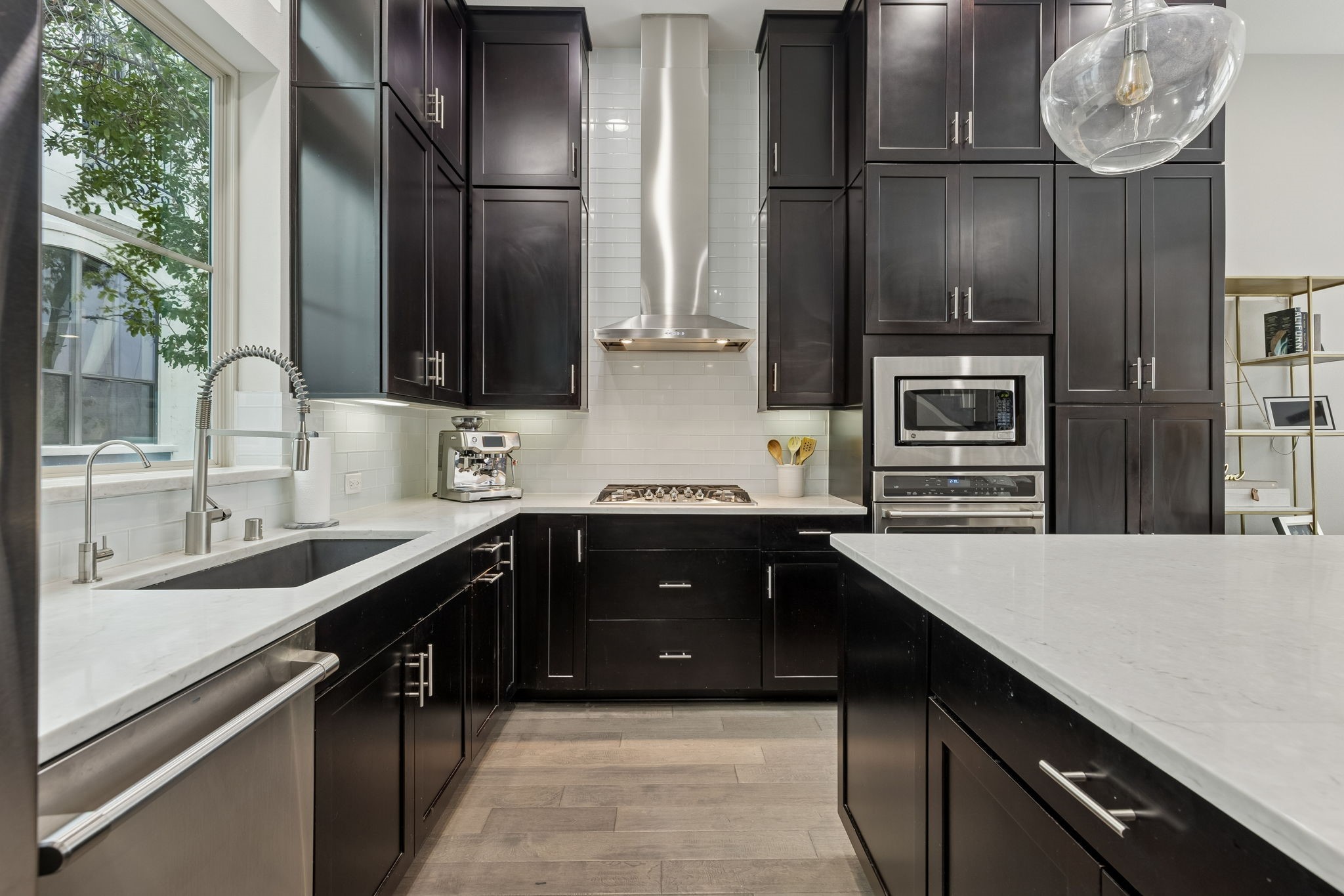 762 Spanish Oaks Place