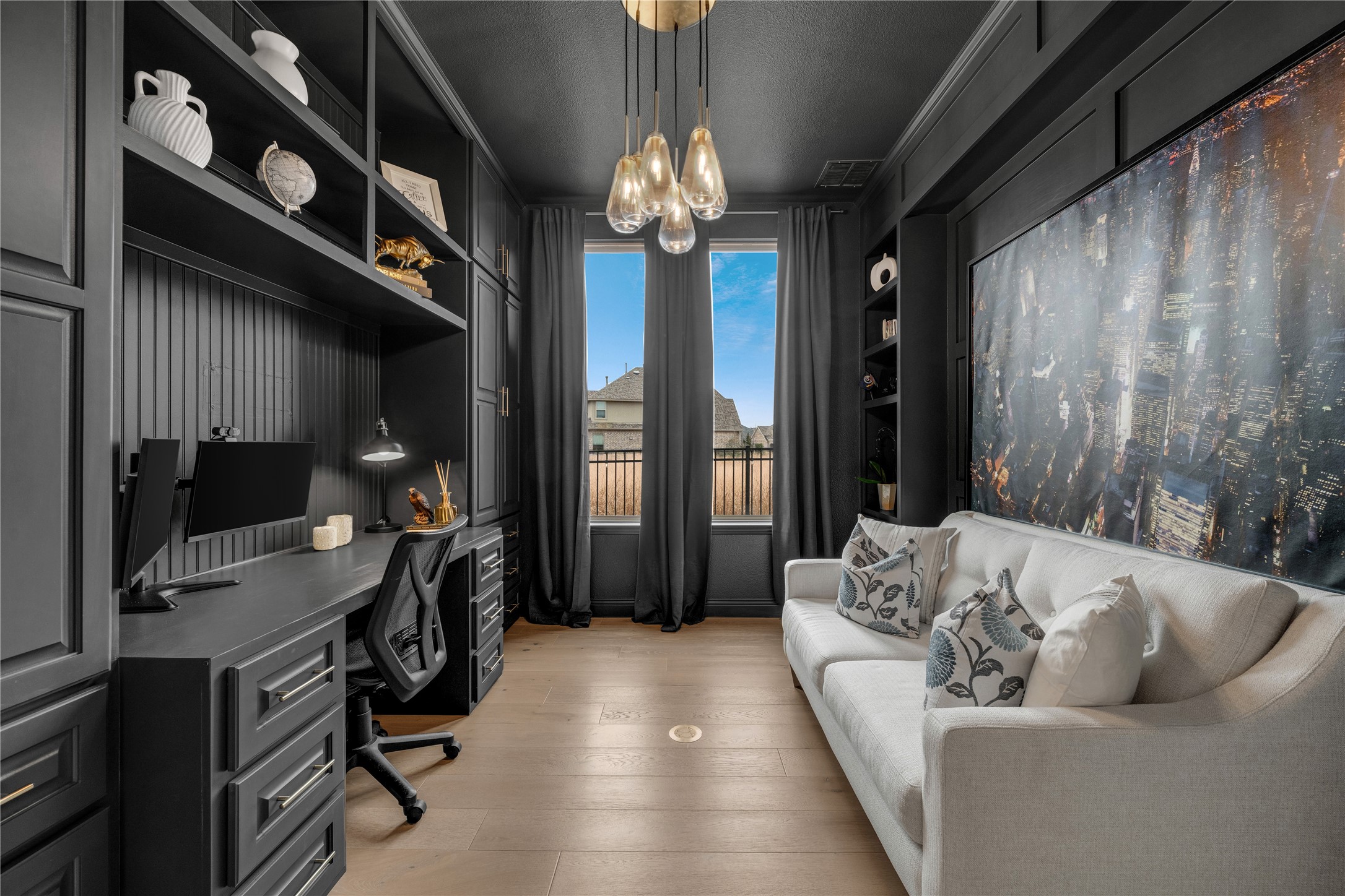 8804 Autumn Lake Trail