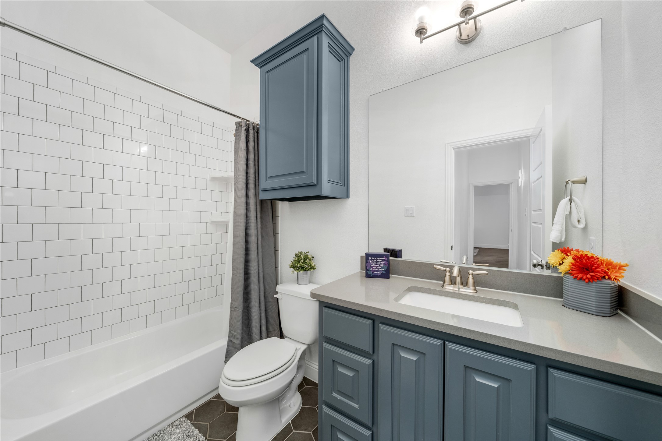 8804 Autumn Lake Trail