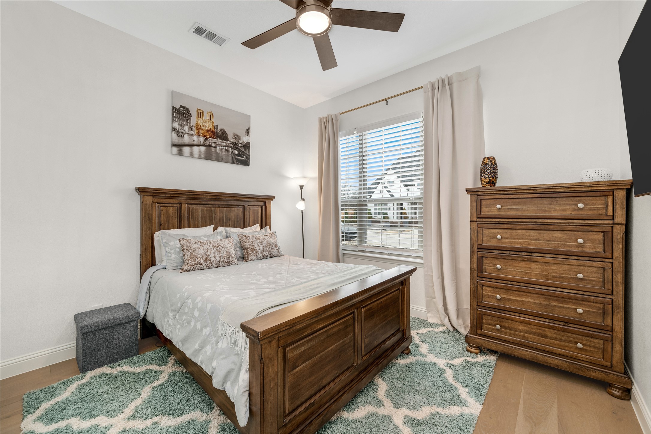 8804 Autumn Lake Trail