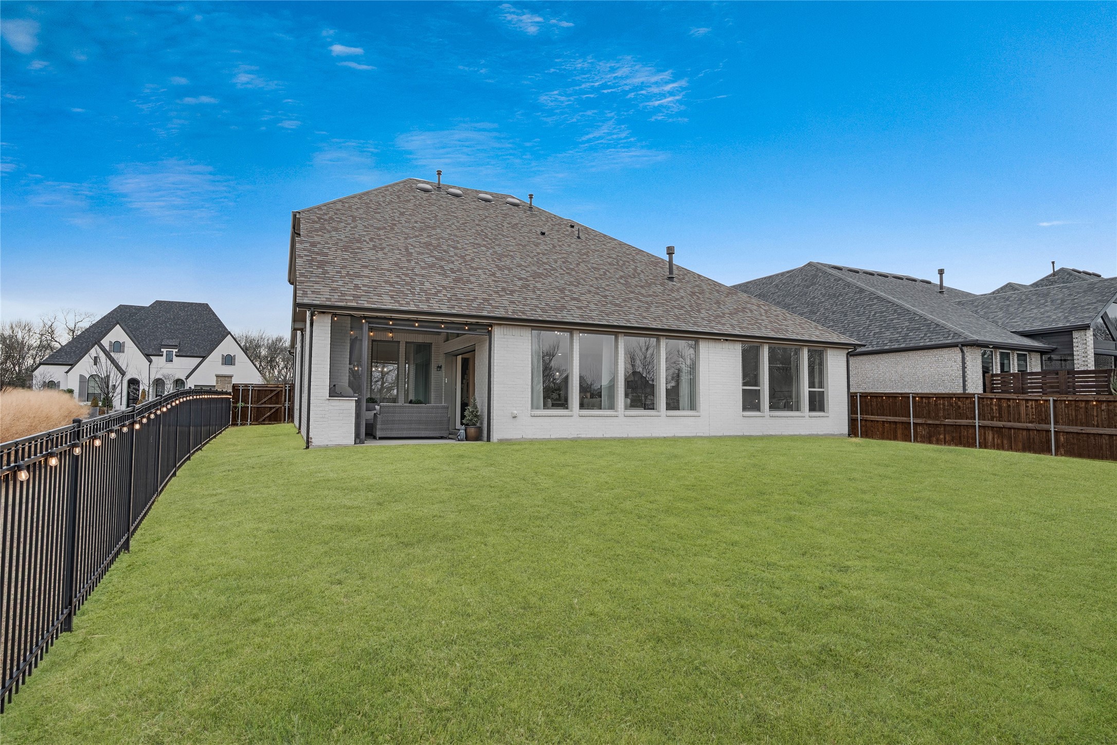 8804 Autumn Lake Trail