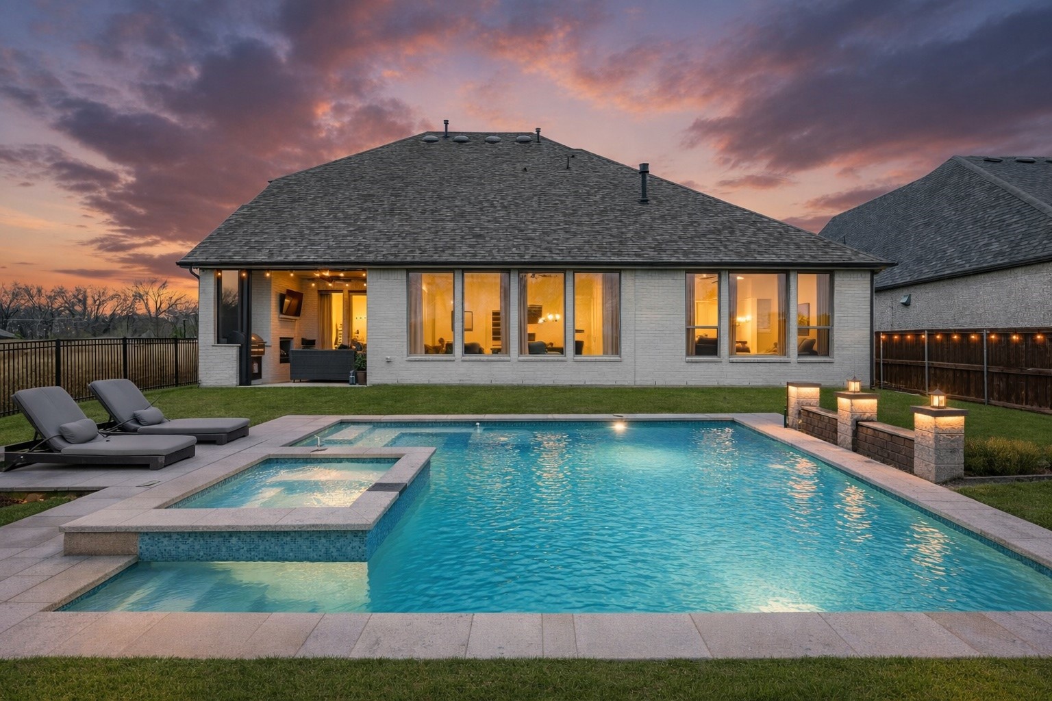 8804 Autumn Lake Trail