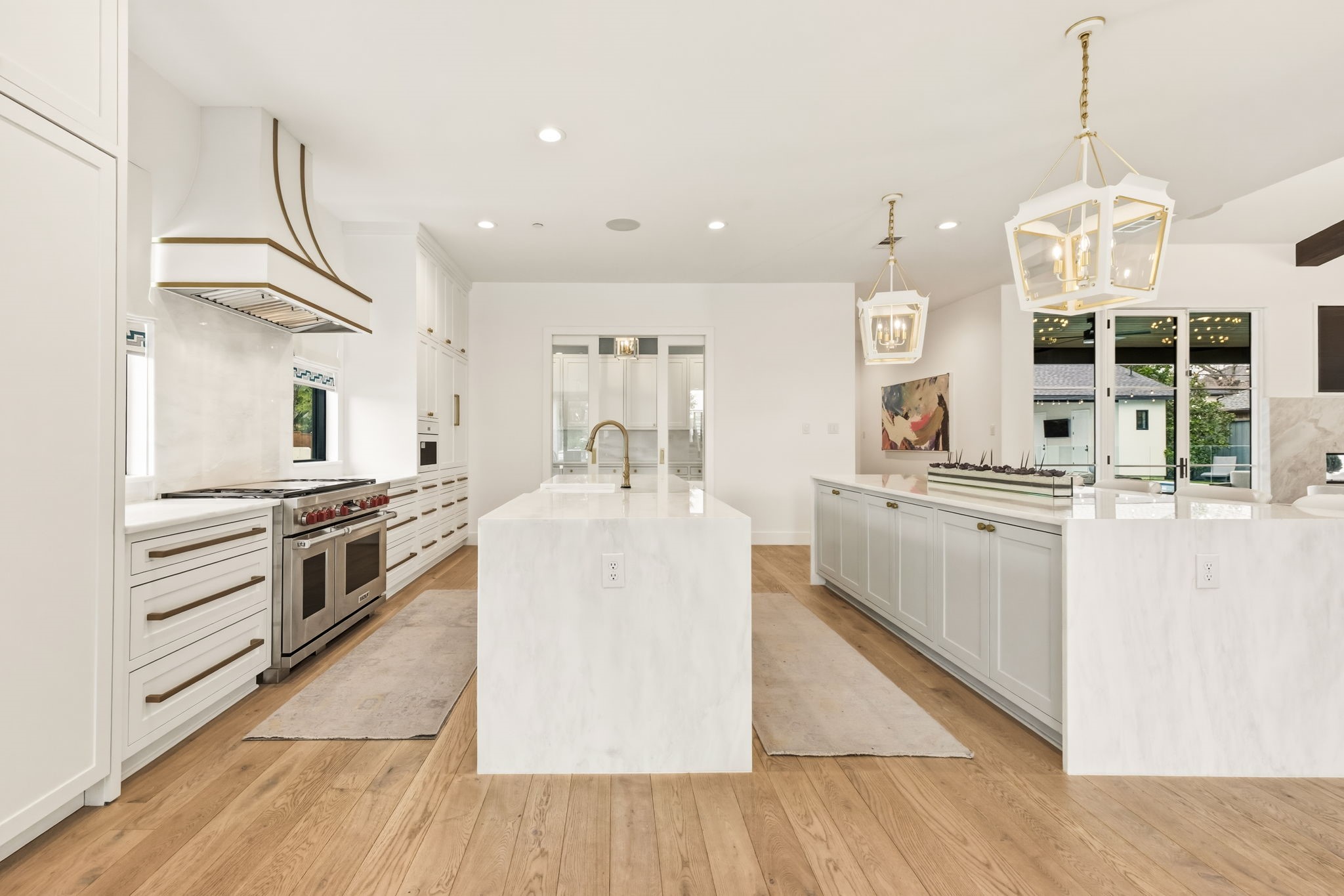 6707 Pemberton Drive